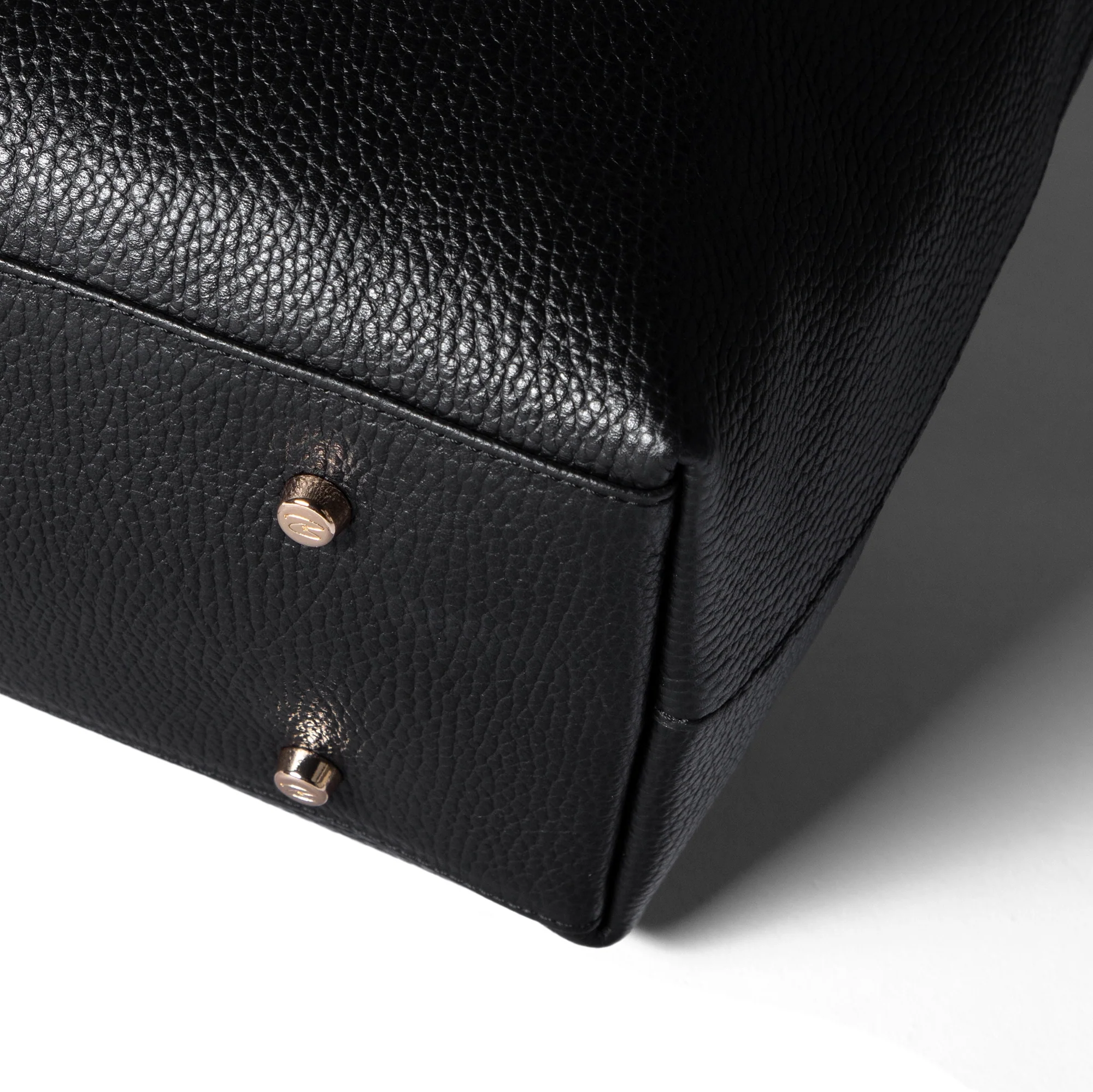Isabel Bernard Honoré Elin Black calfskin leather shoulder bag IB25111-001 - Image 7