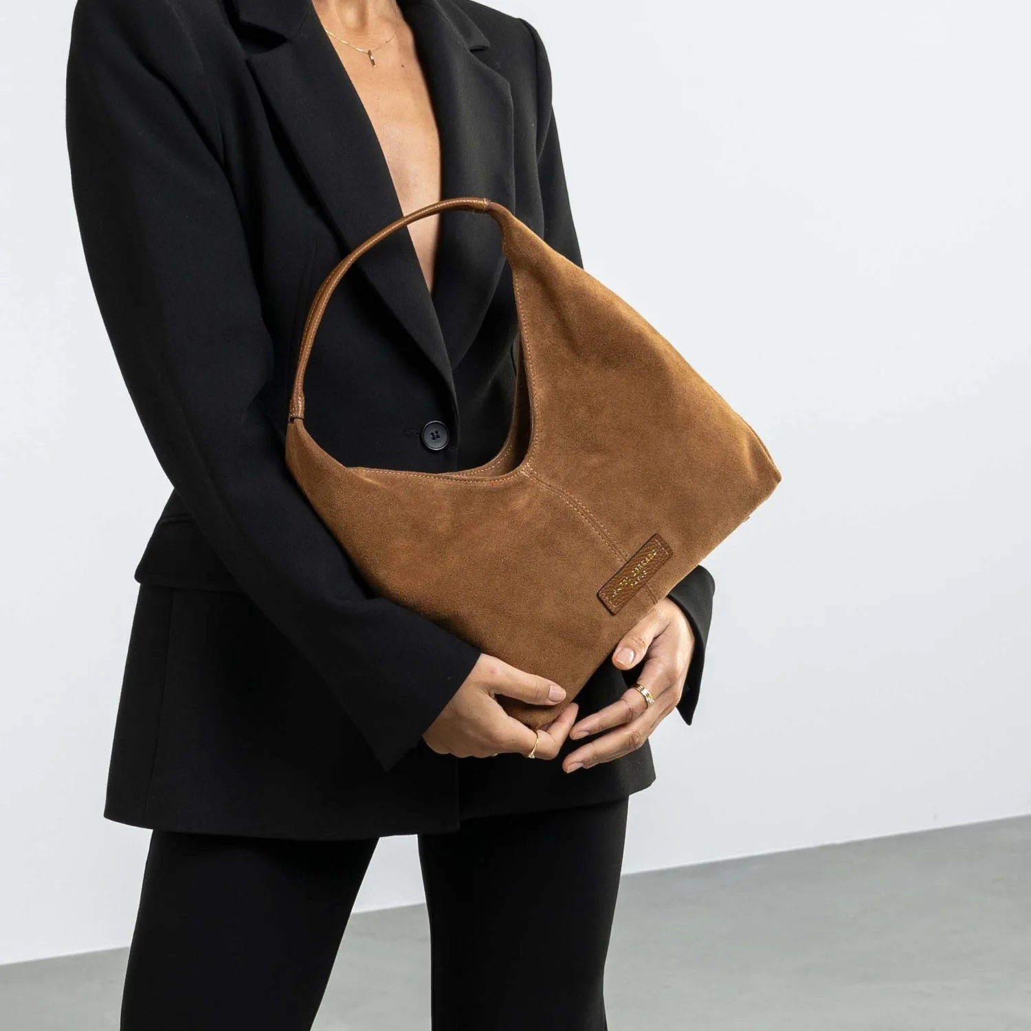 Isabel Bernard Honoré Grace mini brown suede handbag  IB21132-130 - Image 3