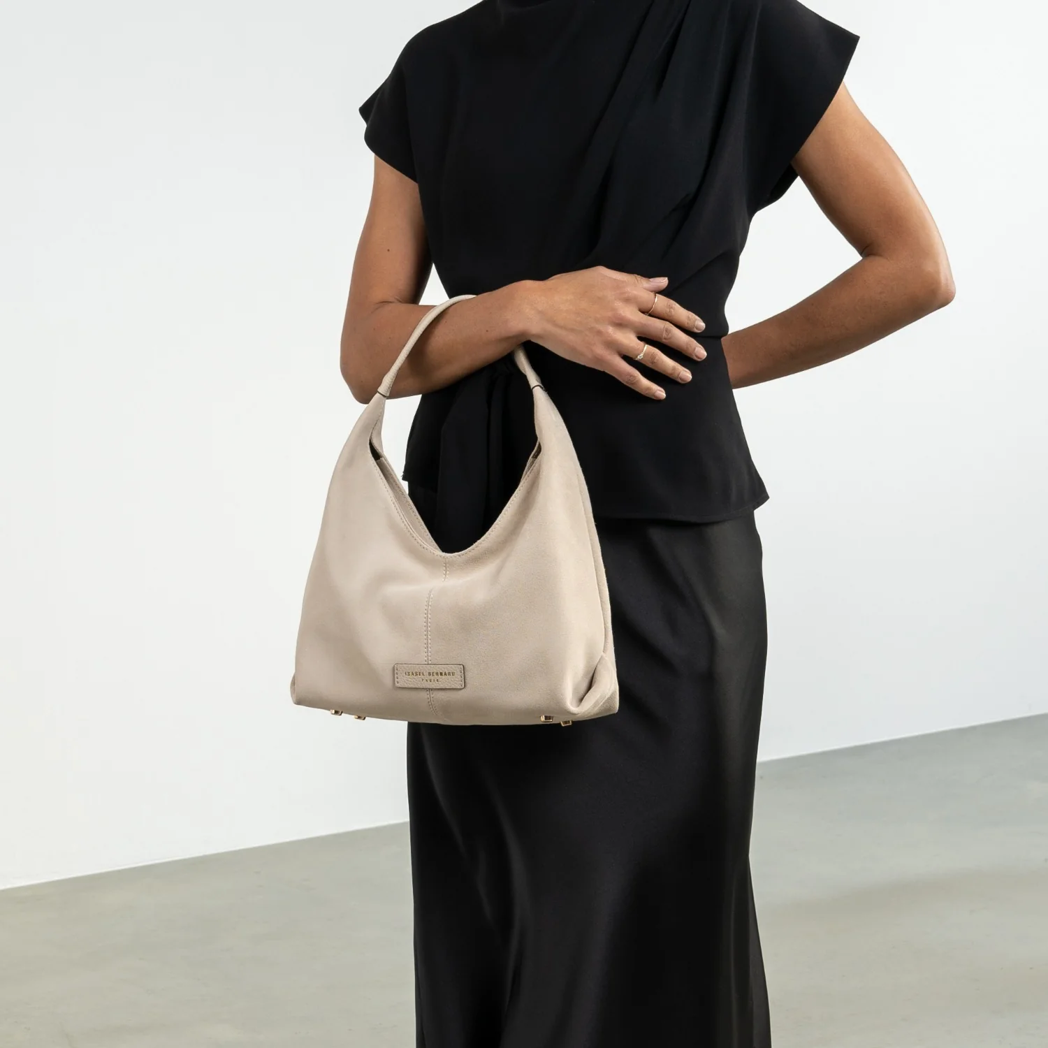 Isabel Bernard Honoré Grace mini cream suede handbag IB21132-170 - Image 2