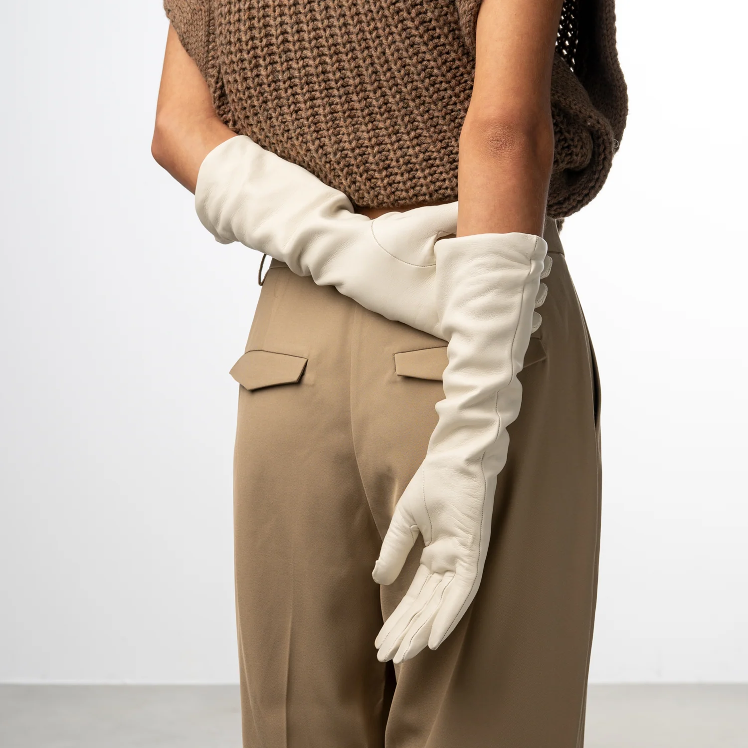 Isabel Bernard Honoré Ines cream goatskin leather gloves IB67005-372-7 - Image 2