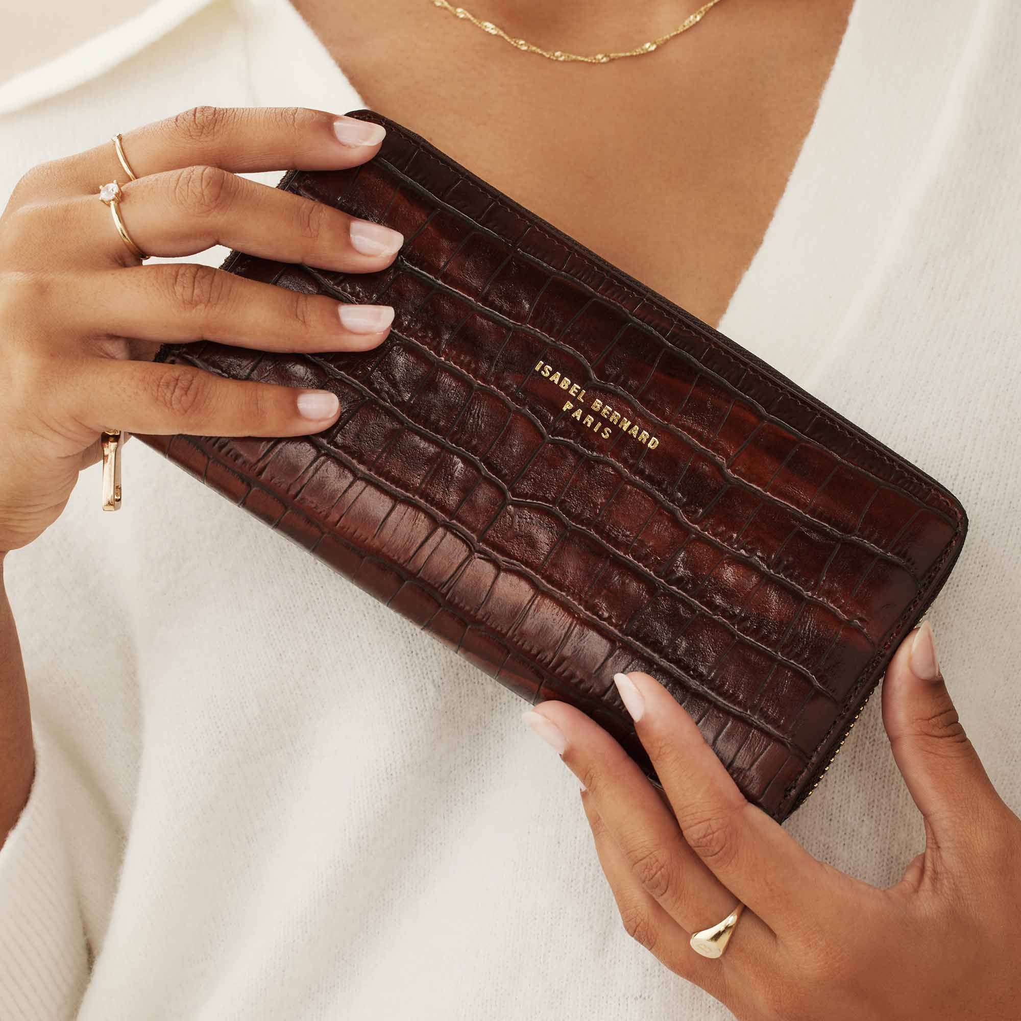 Isabel Bernard Honoré Léa Croco Brown Zip Wallet IB23006 - Image 2