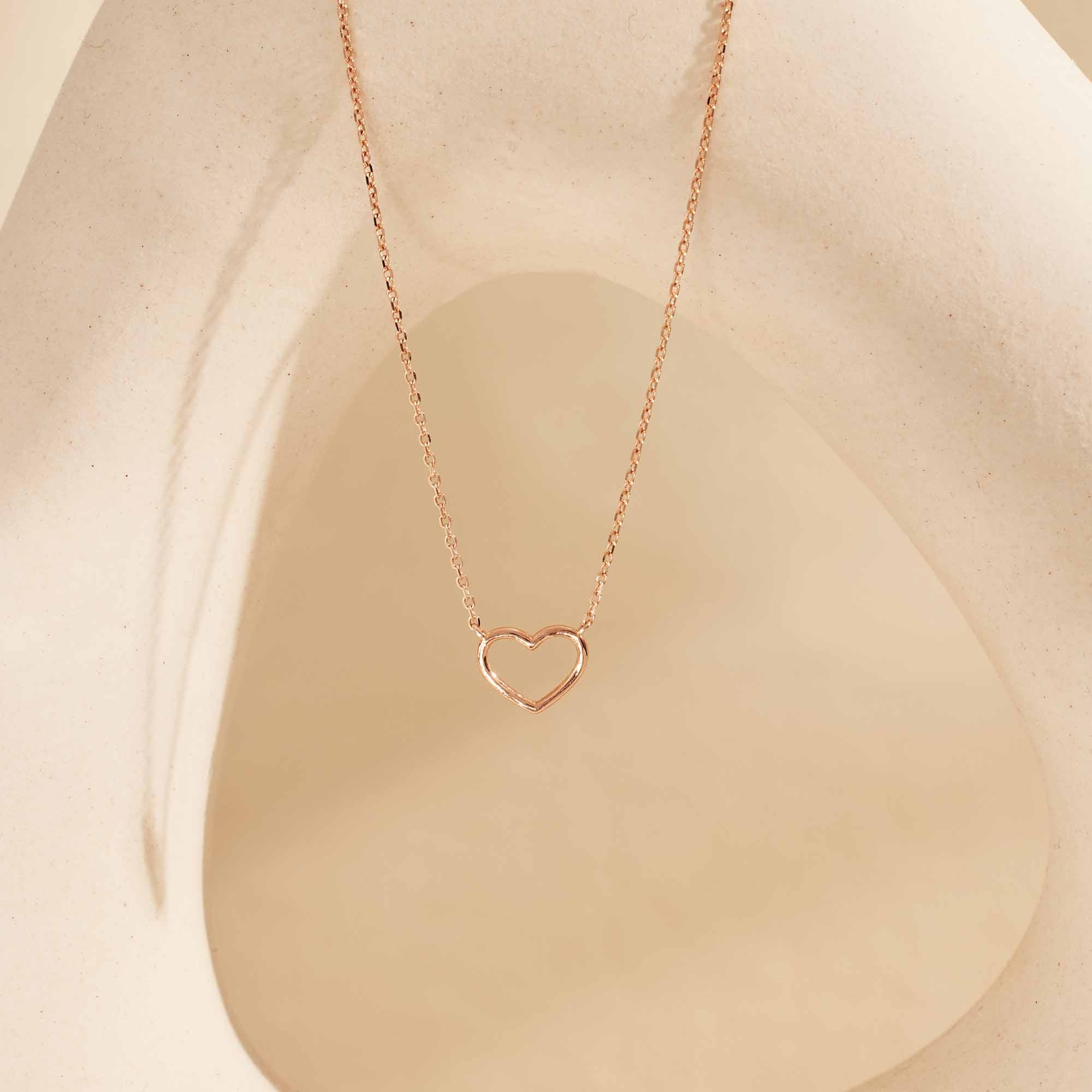 Isabel Bernard La Concorde Amore 14 Carat Rosegold NecklacewithHeart IB340063 - Image 4