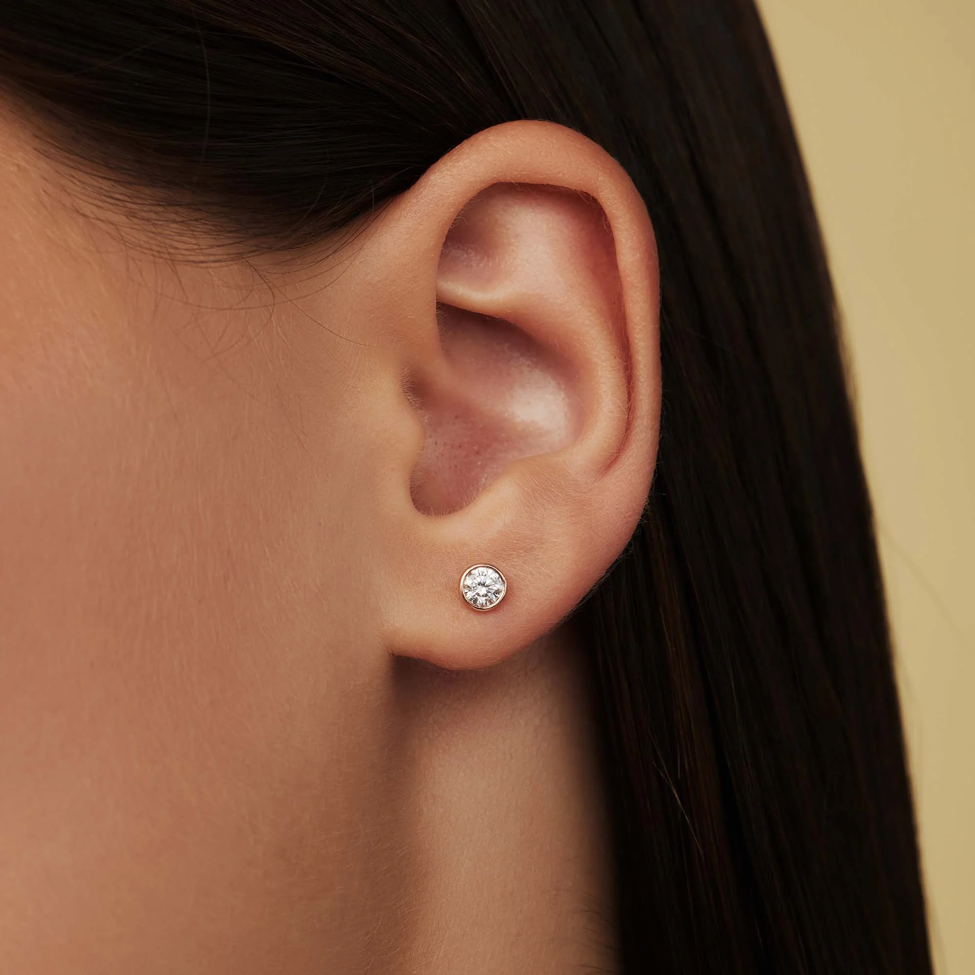 Isabel Bernard La Concorde Juliette 14 Carat Rosegolden Ear Studs IB360209 - Image 2