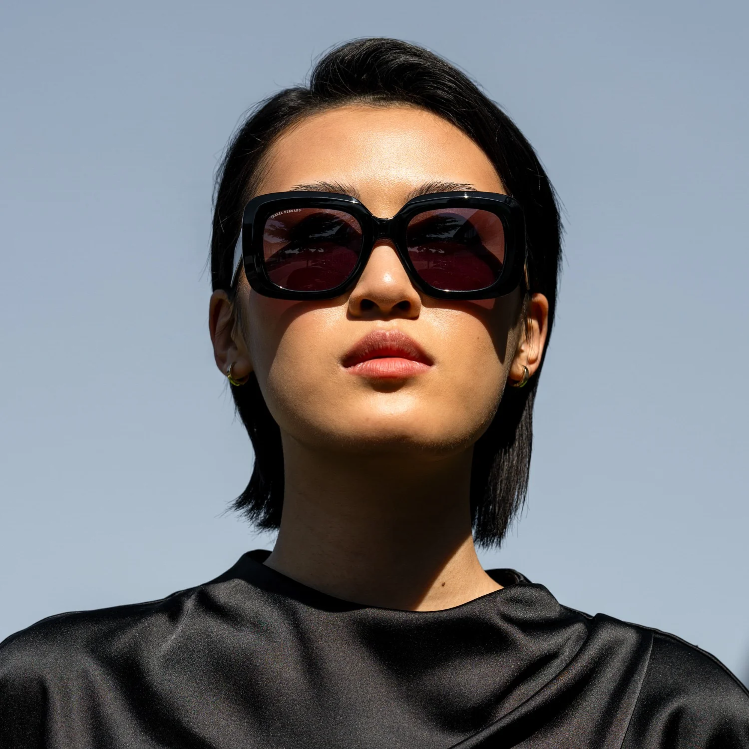 Isabel Bernard La Villette Rive Black Vierkante Sunglasses IB400003-01-01 - Image 3