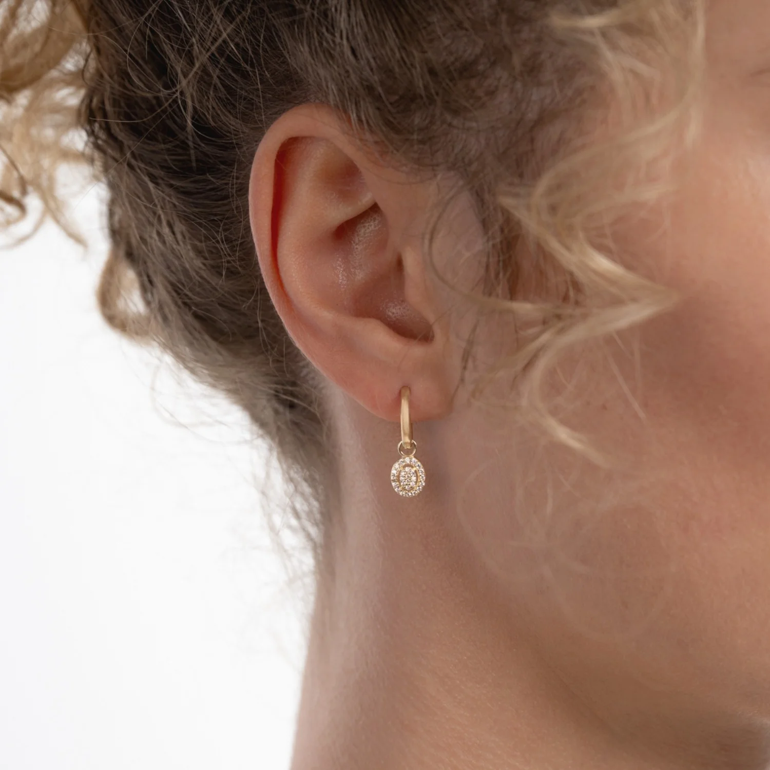 Isabel Bernard Le Marais Anne 14 Karat Gold Hoop Earrings With Zirconia Stone IB360291 - Image 2