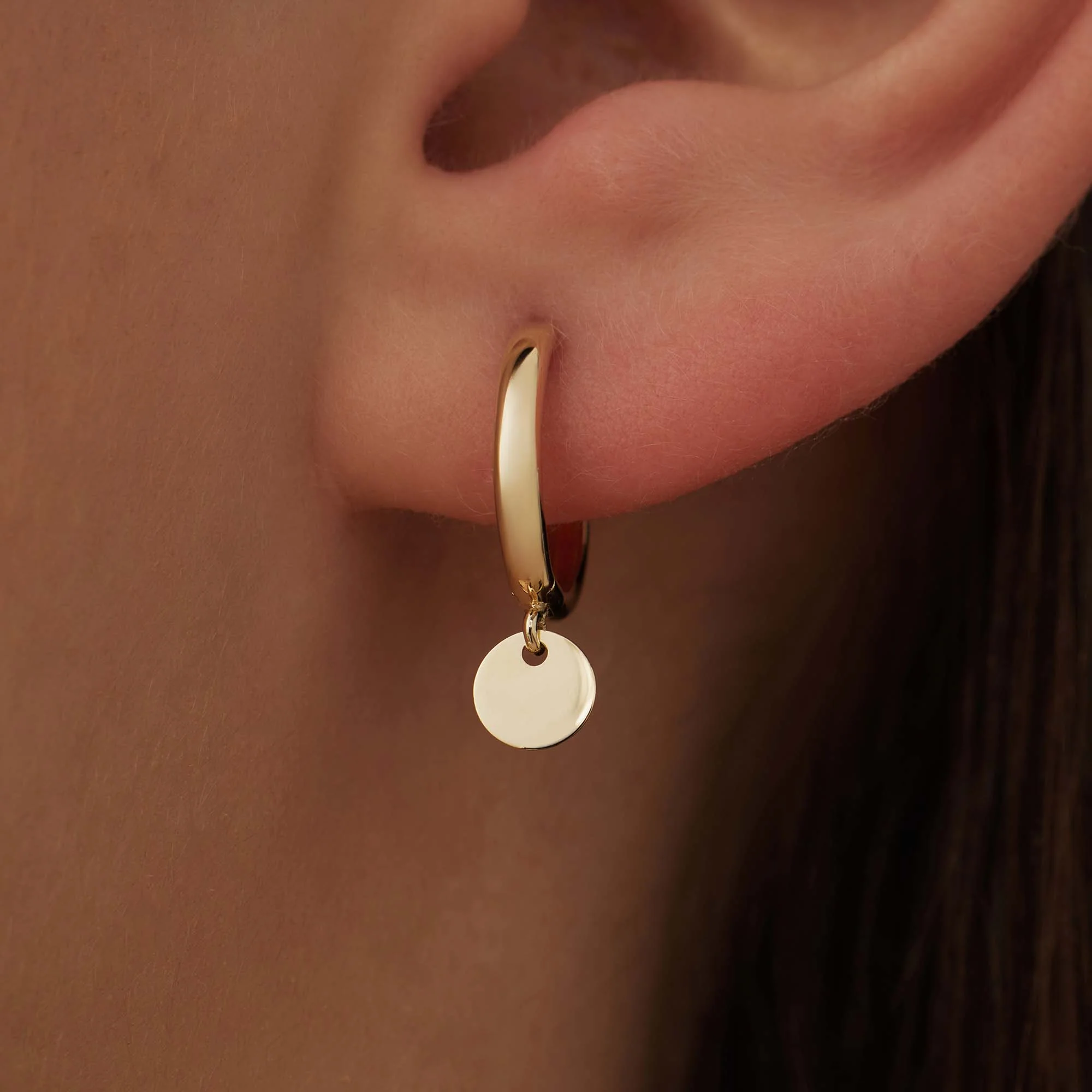 Isabel Bernard Le Marais Jeanne 14 Carat Golden Hoop Earrings IB360250 - Image 3