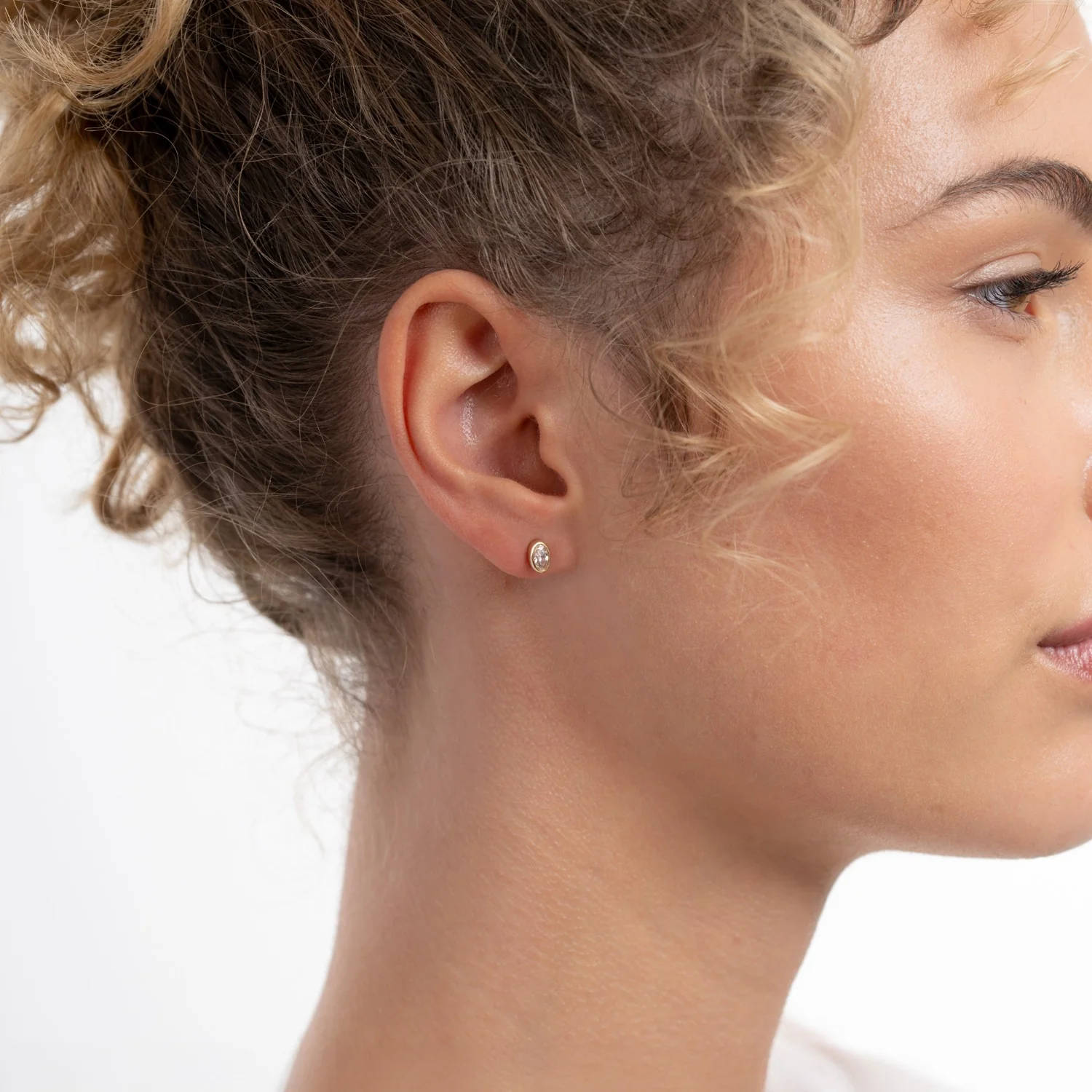 Isabel Bernard Le Marais Sophie 14 Karat Gold Earrings IB360294 - Image 3