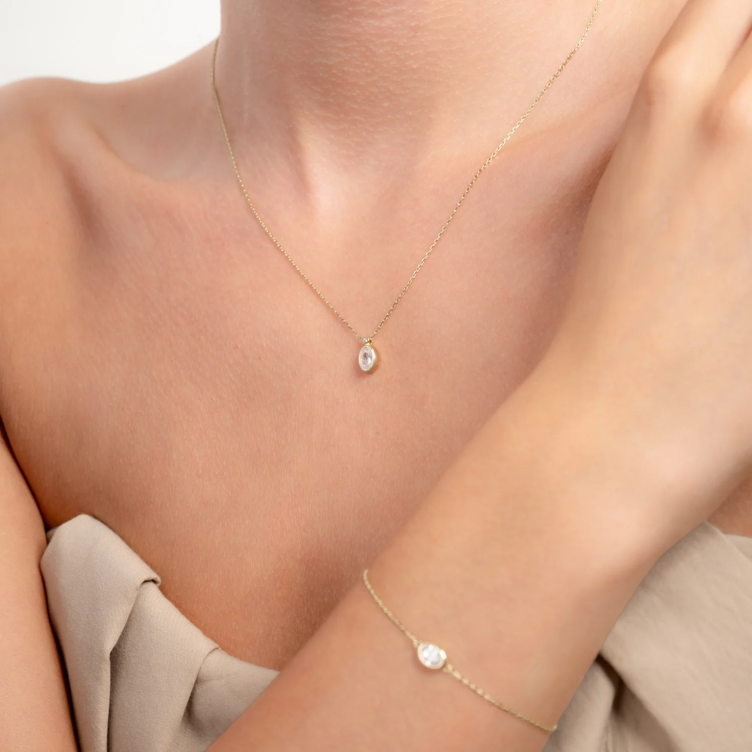 Isabel Bernard Le Marais Sophie 14 Karat Gold Necklace IB340173 - Image 2