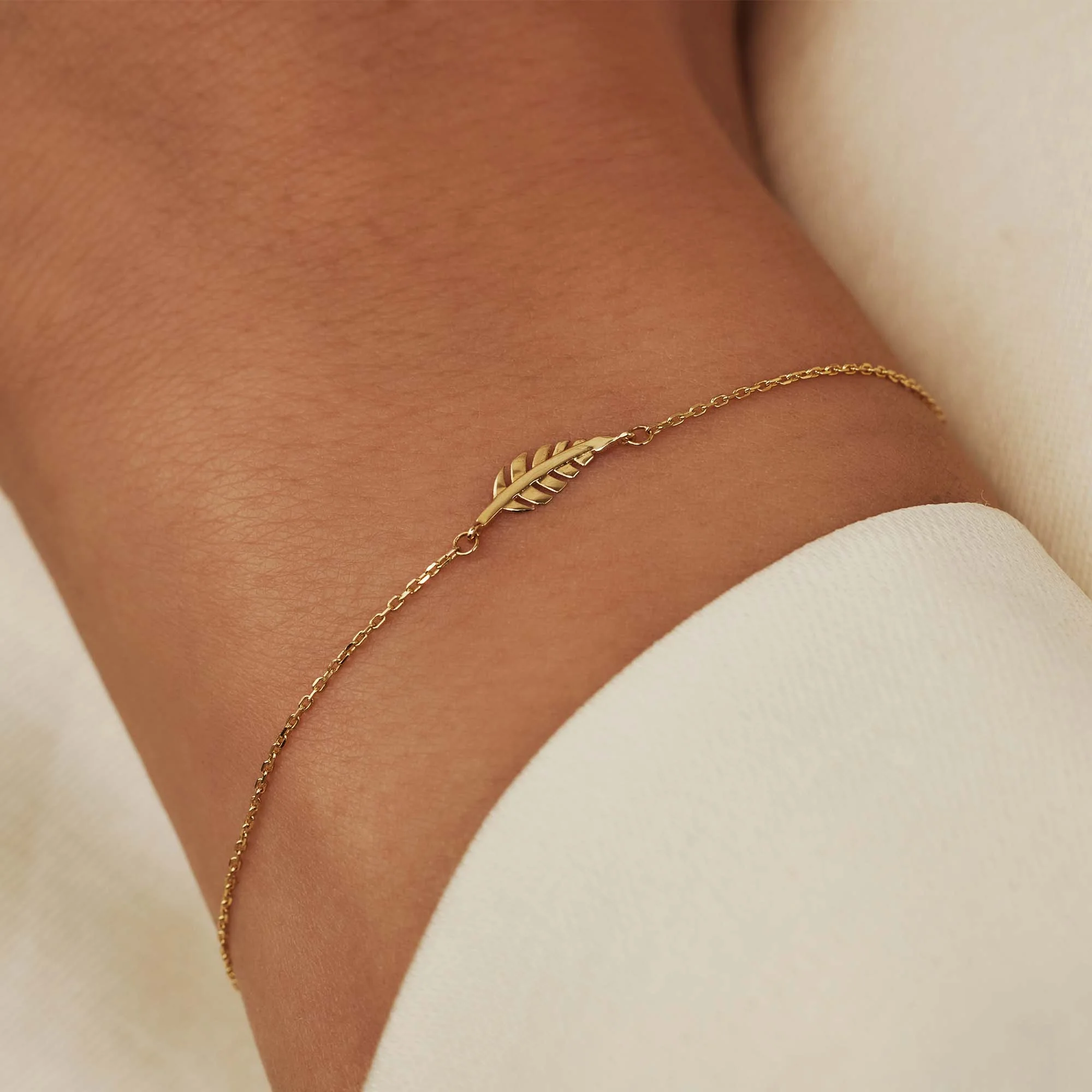 Isabel Bernard Monceau Giselle 14 Carat Golden Bracelet IB320080 - Image 2