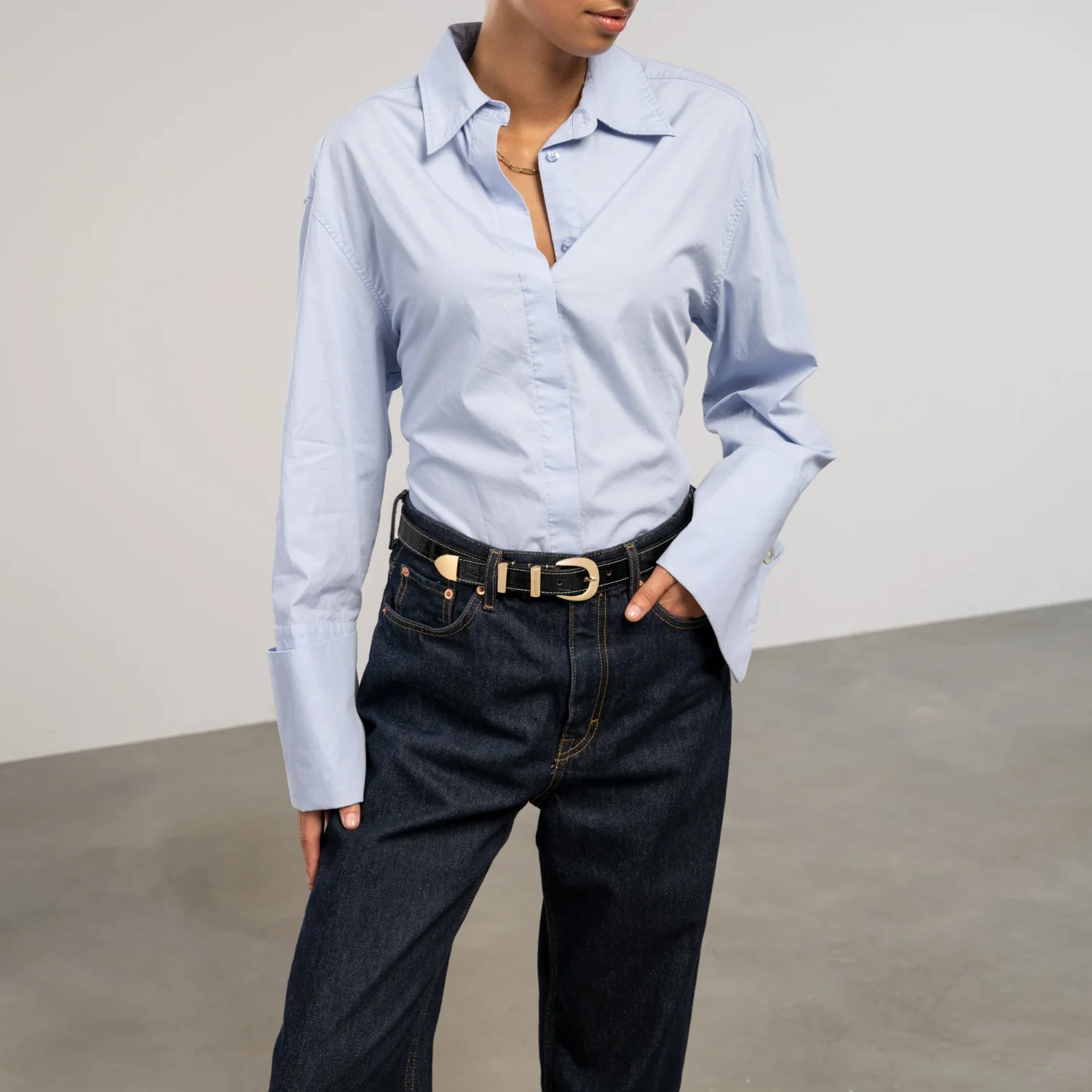 Isabel Bernard Rêveur Mathilde Croco Black calfskin belt with gold-coloured buckle IB60020-201-80 - Image 3