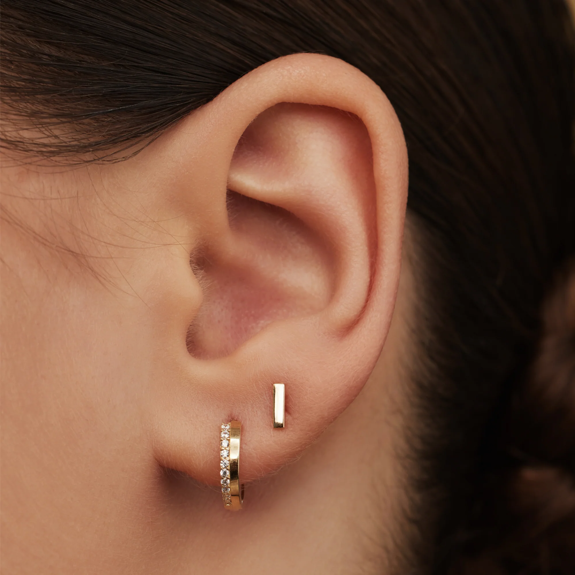 Isabel Bernard Rivoli Esmée 14 Carat Golden KlapHoop Earrings IB360201 - Image 2