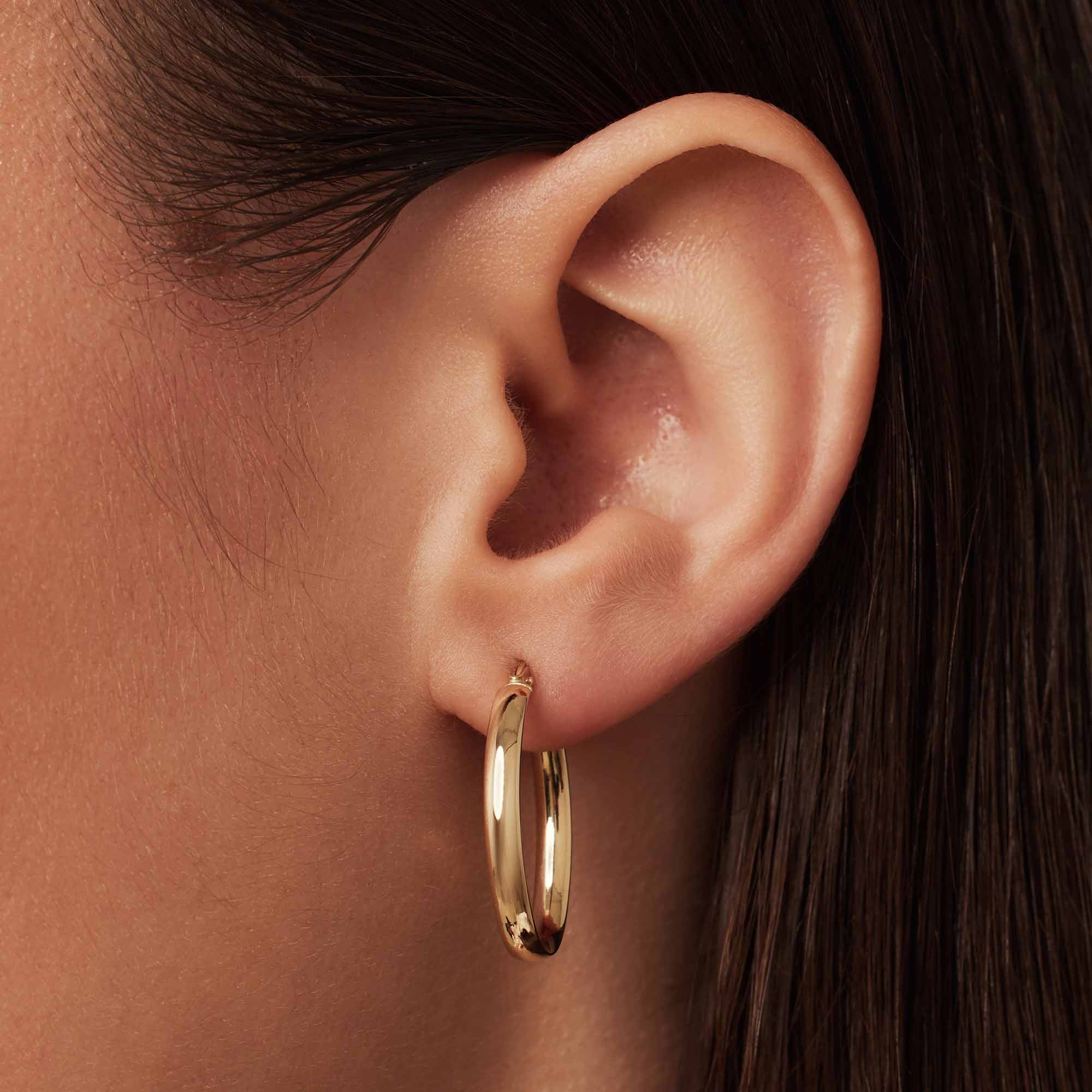 Isabel Bernard Rivoli Flori 14 carat Gold Hoop Earrings IB360254 - Image 2