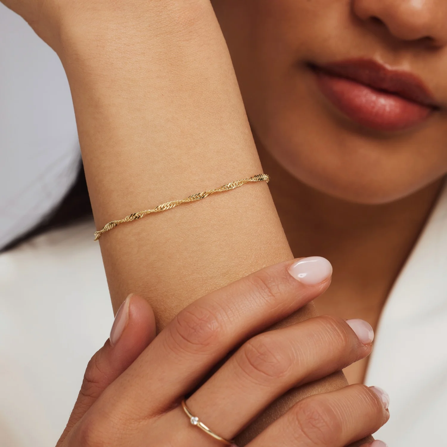 Isabel Bernard Rivoli Lilou 14 Carat Golden Bracelet IB320077 - Image 3