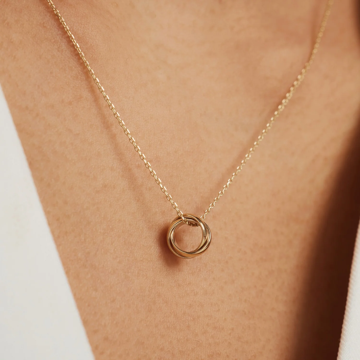 Isabel Bernard Rivoli Méline 14 Carat Golden Necklace IB340150 - Image 2