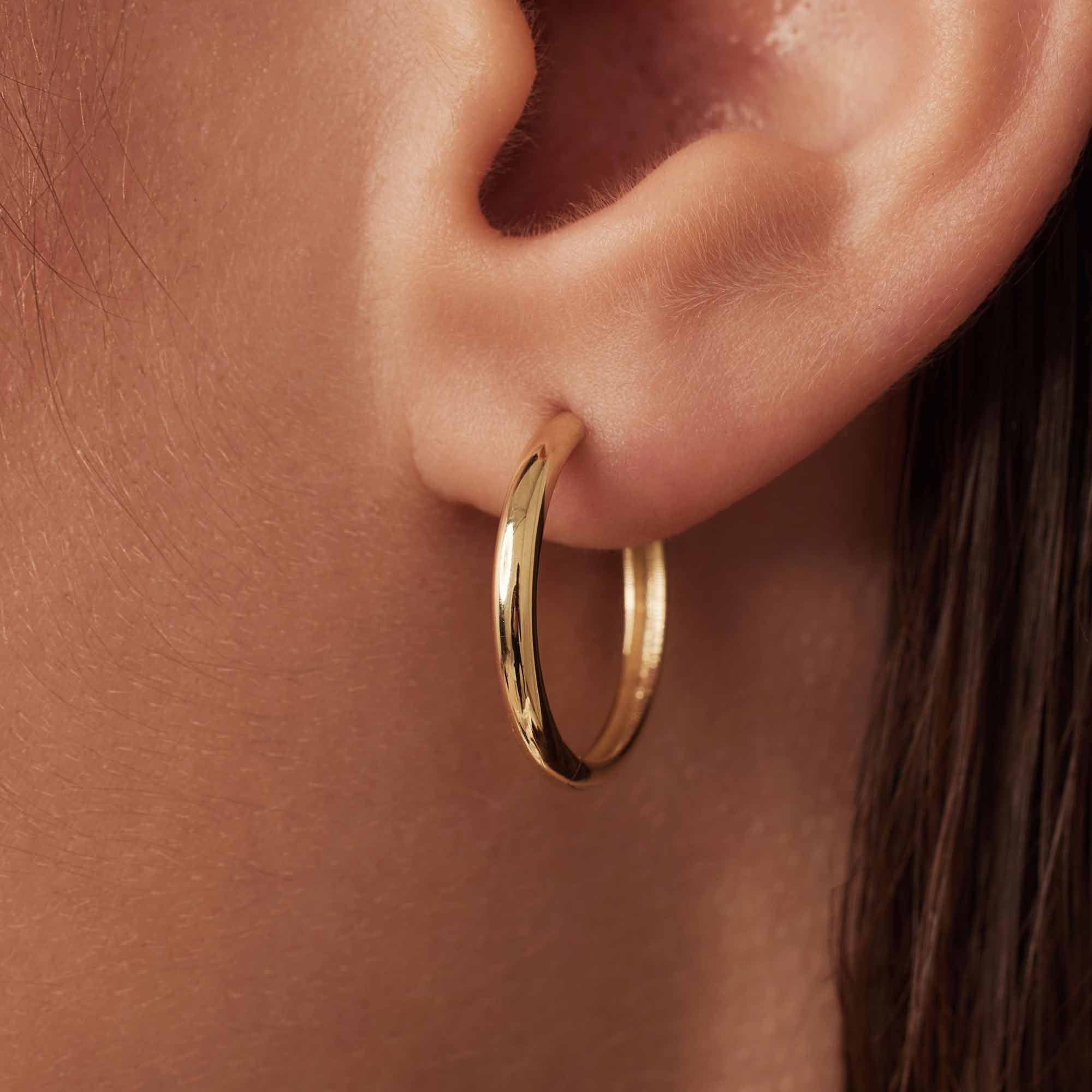 Isabel Bernard Rivoli Morgane 14 carat Gold Hoop Earrings IB360266 - Image 4
