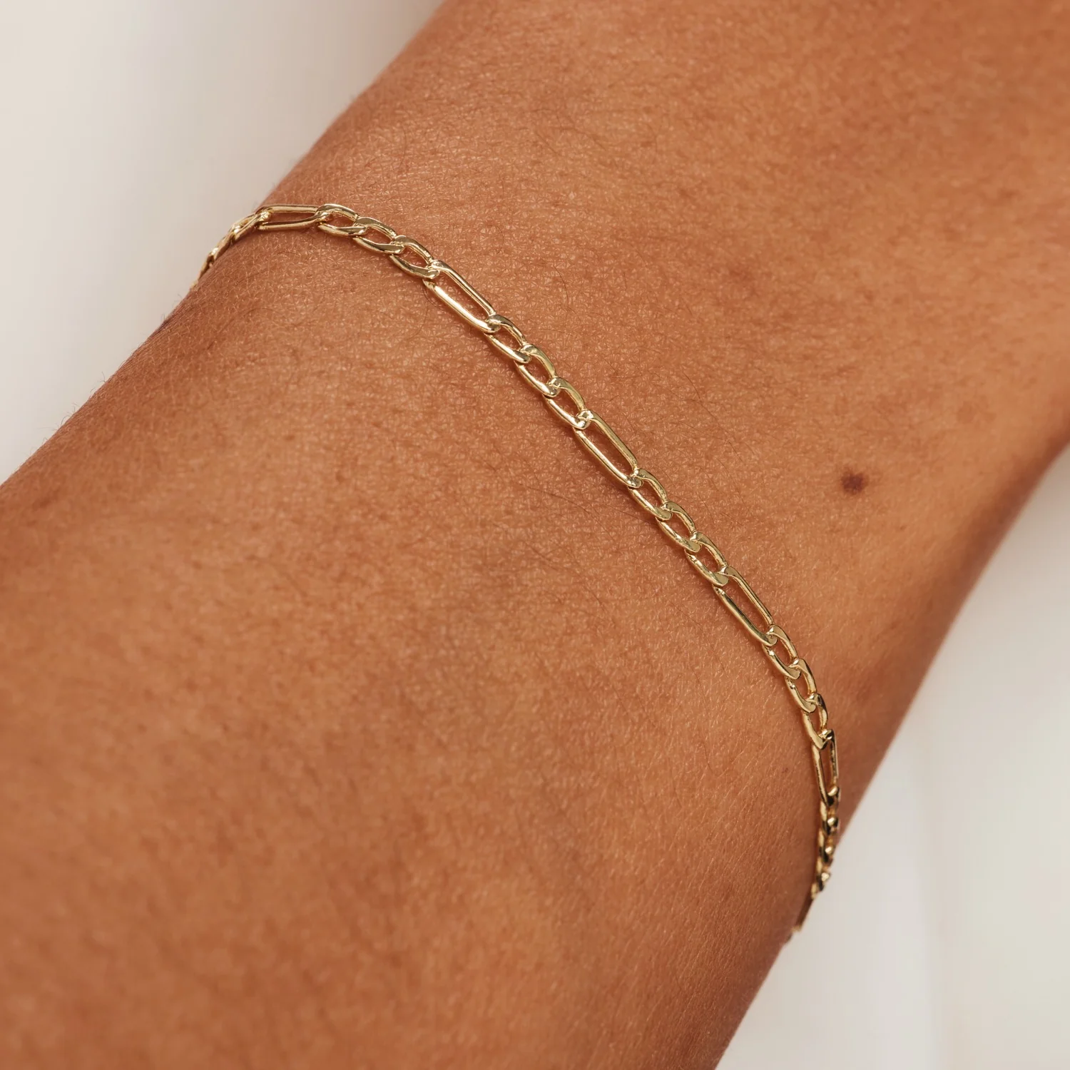 Isabel Bernard Rivoli Nina 14 Carat Golden Bracelet IB320076 - Image 3