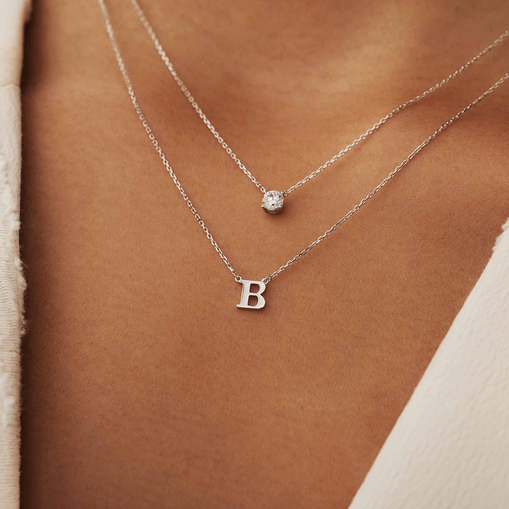 Isabel Bernard Saint Germain Chloé 14 Carat Whitegold Initial Necklace IB340061-A - Image 3