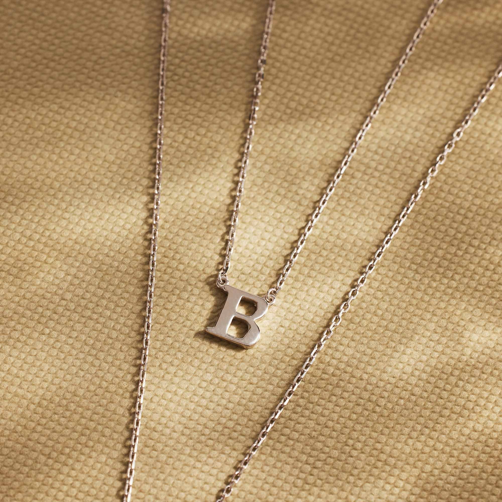 Isabel Bernard Saint Germain Chloé 14 Carat Whitegold Initial Necklace IB340061-A - Image 5