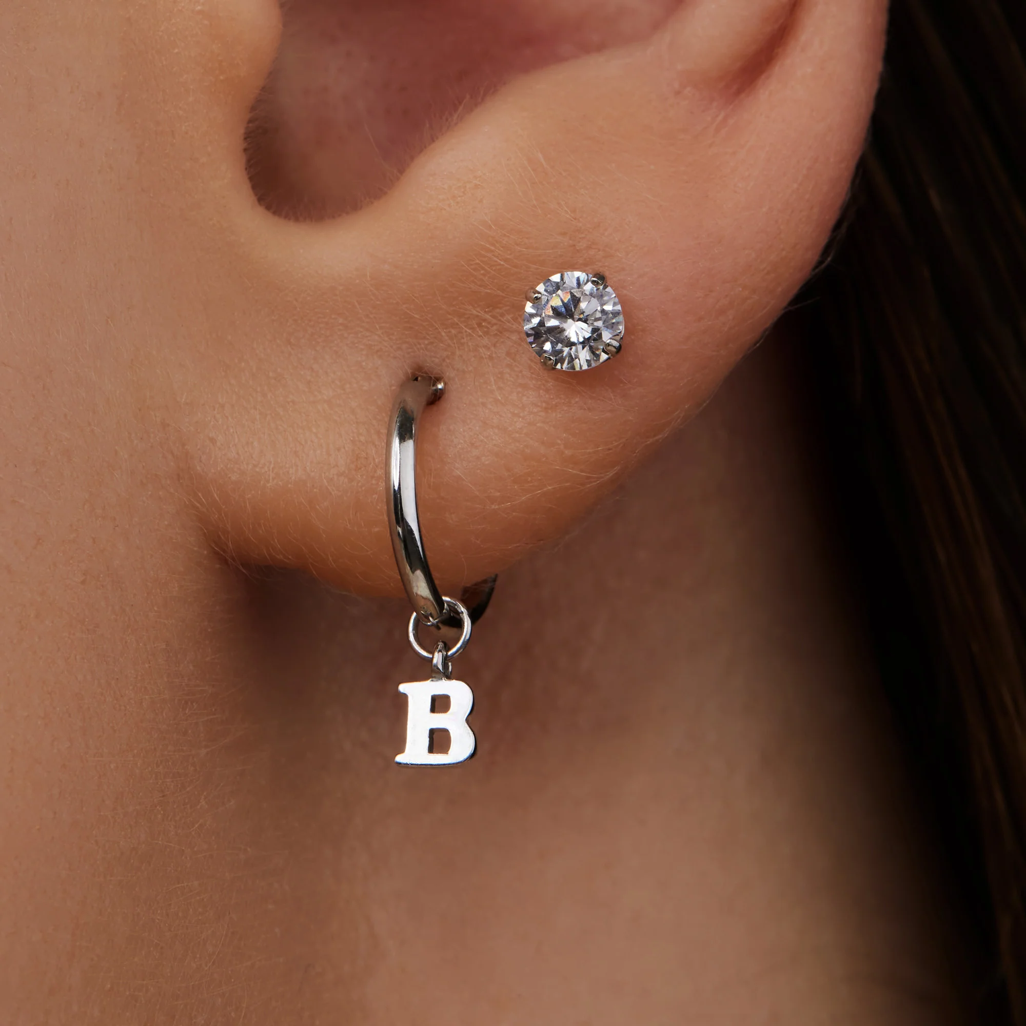 Isabel Bernard Saint Germain Lourdes 14 Carat Whitegold Ear Studs IB360205 - Image 4