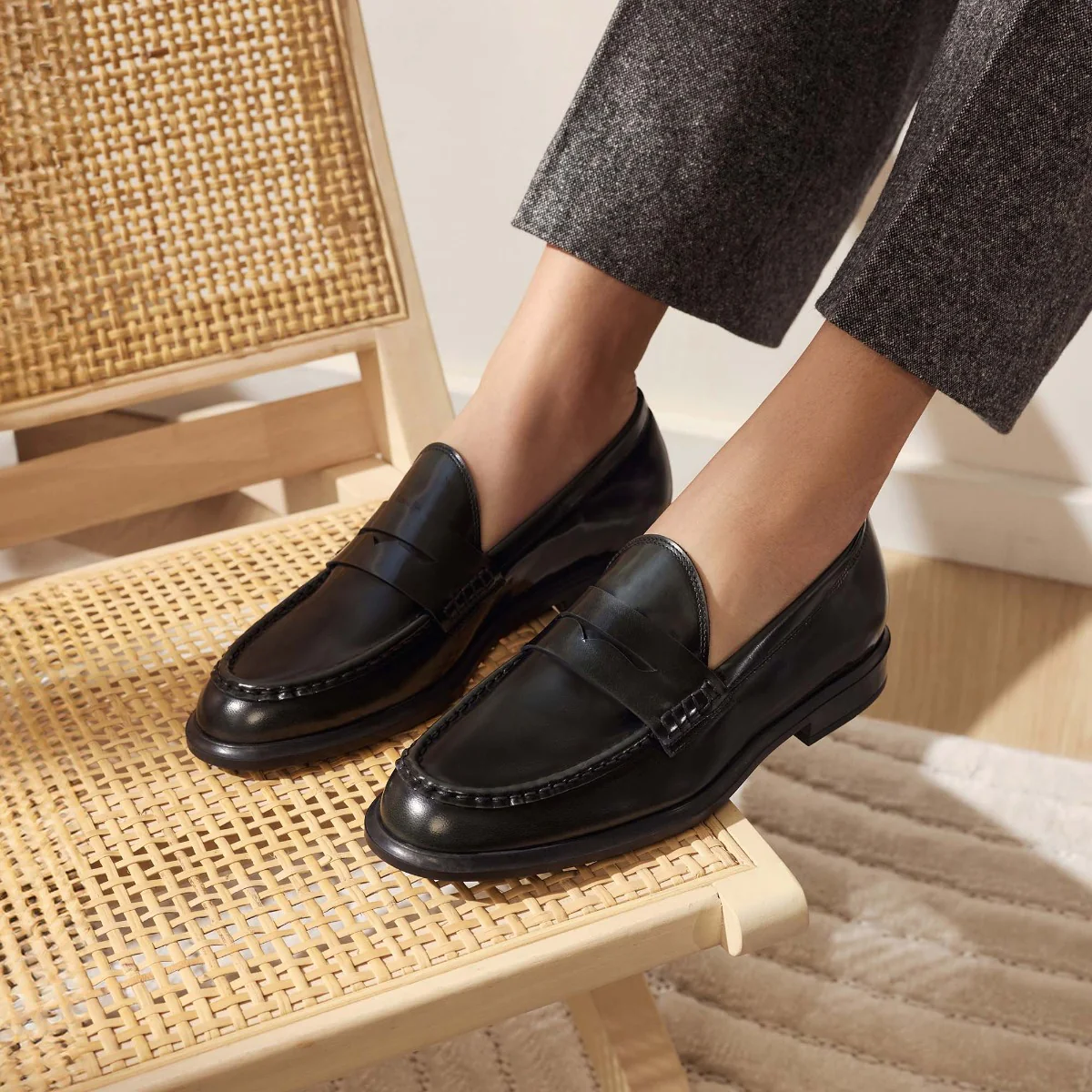 Isabel Bernard Vendôme Blandine black spazzolato leather loafers IB51015-601-37 - Image 3