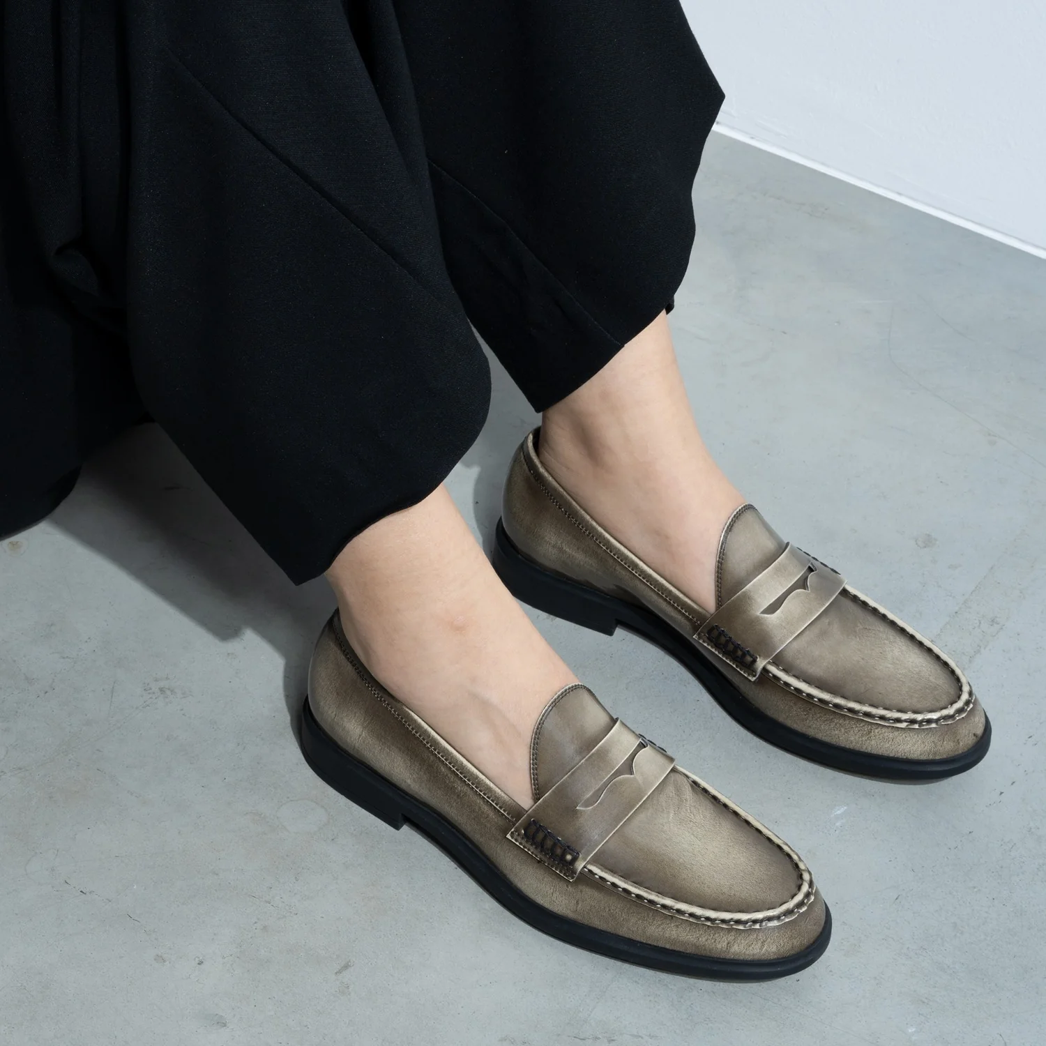 Isabel Bernard Vendôme Blandine cream spazzolato leather loafers IB51015-638-39 - Image 2