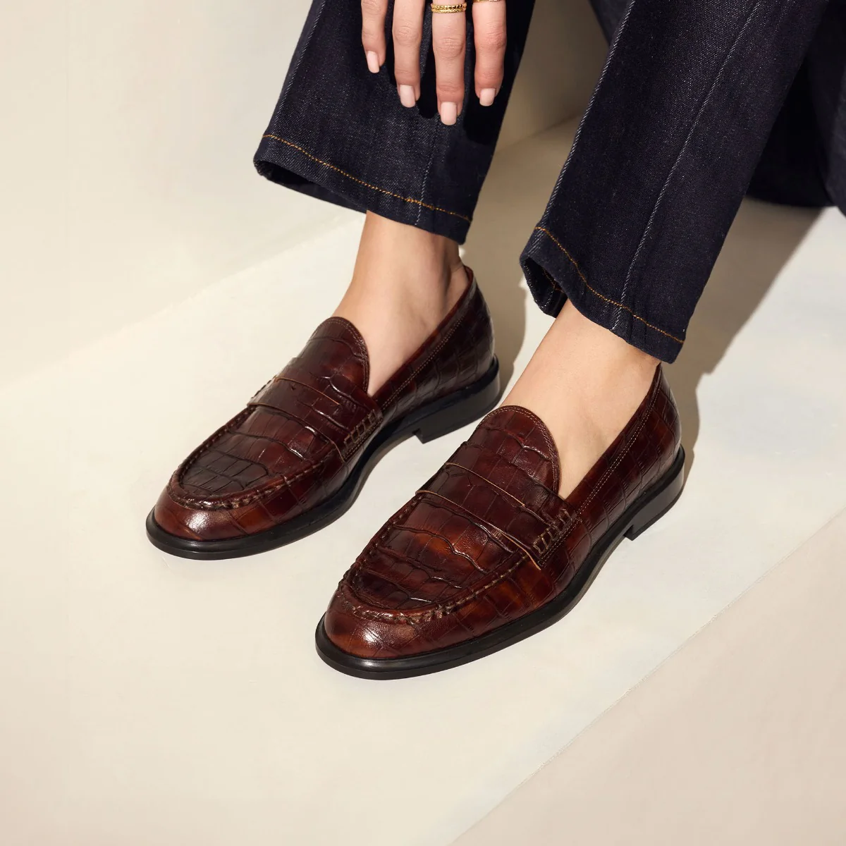 Isabel Bernard Vendôme Blandine croco brown calfskin leather loafers IB51015-230-37 - Image 3