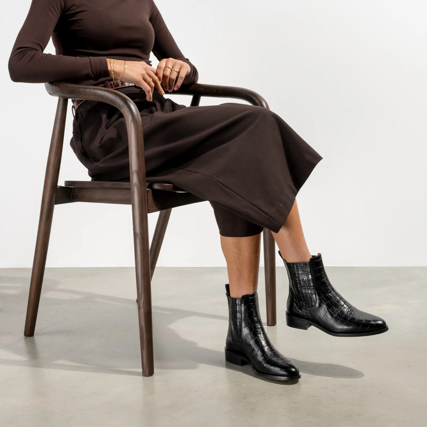 Isabel Bernard Vendôme Chey Croco Black Calfskin Leather Chelsea Boots IB53012-201-40 - Image 2