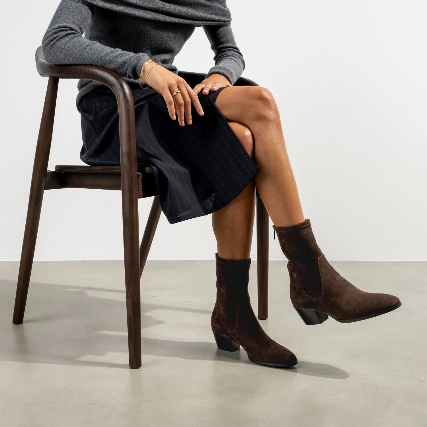 Isabel Bernard Vendôme Estelle Brown Stretch Suede Boots IB53013-130-38 - Image 2