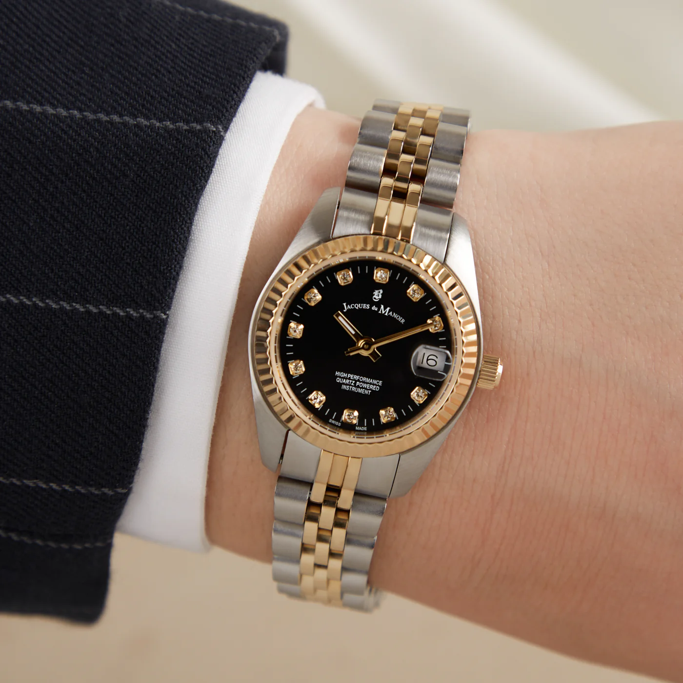 Jacques du Manoir Inspiration Gold Watch NRO.20 - Image 2
