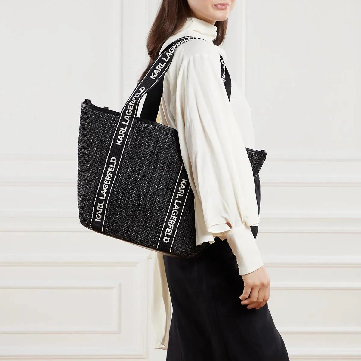 Karl Lagerfeld Black Shopper 2001-A0491487 - Image 2