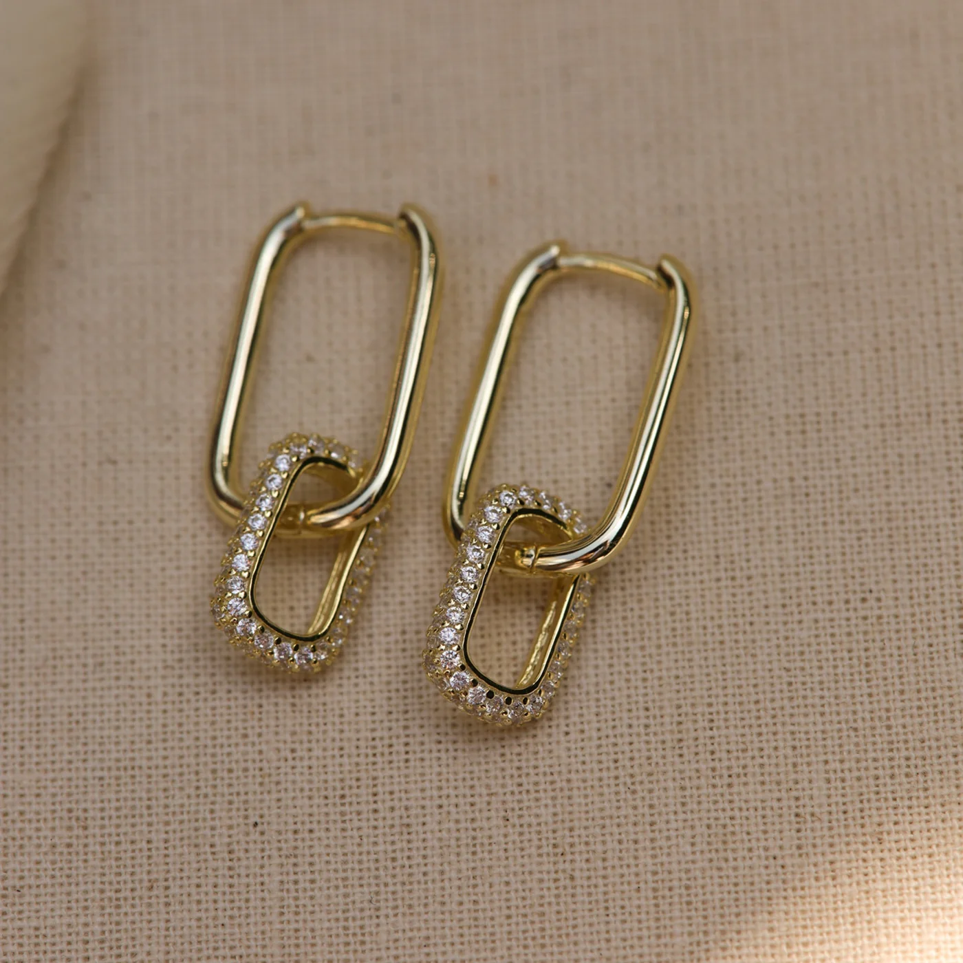 Karma Hoops Gold Hoop Earrings H232GP - Image 3