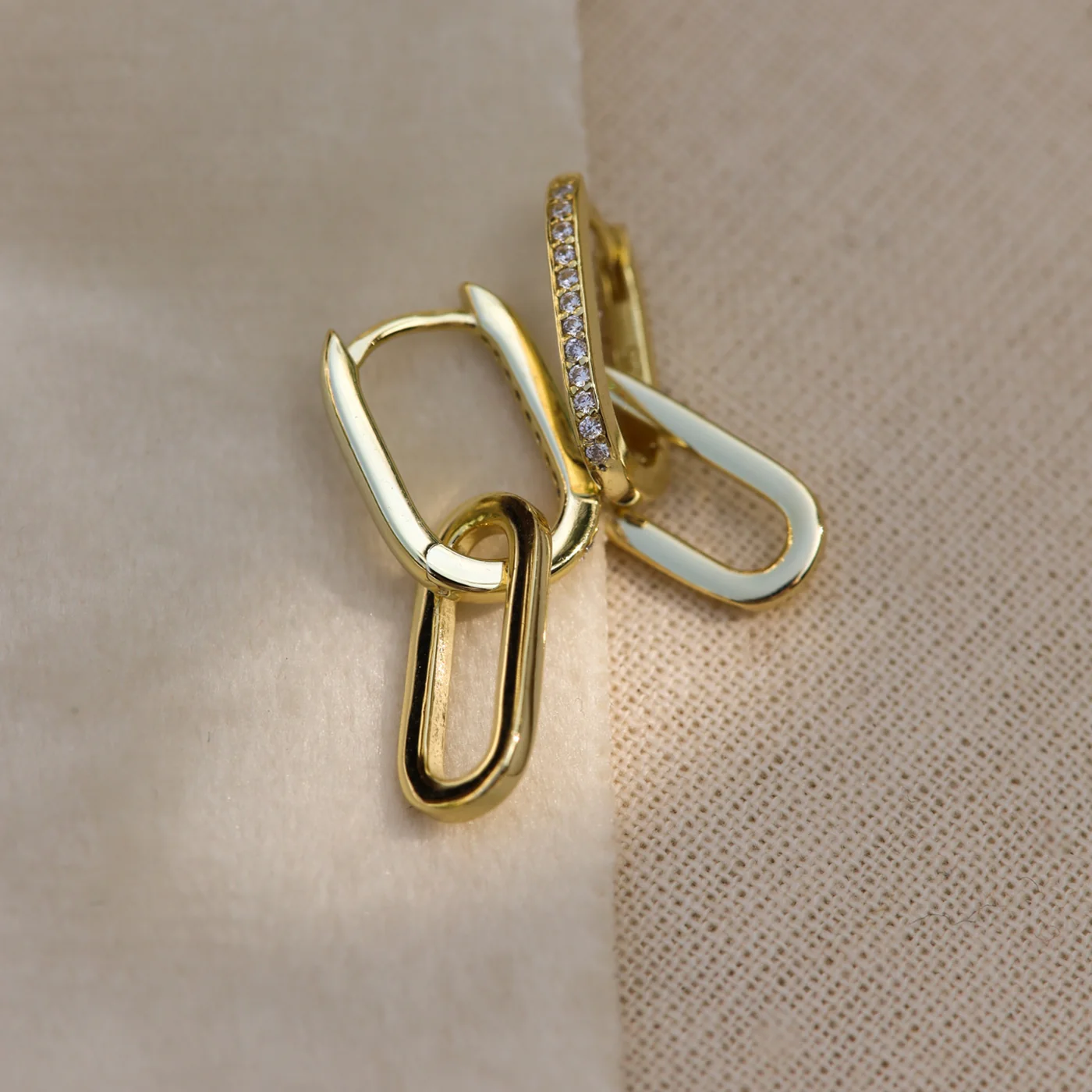 Karma Hoops Gold Hoop Earrings H233GP - Image 3