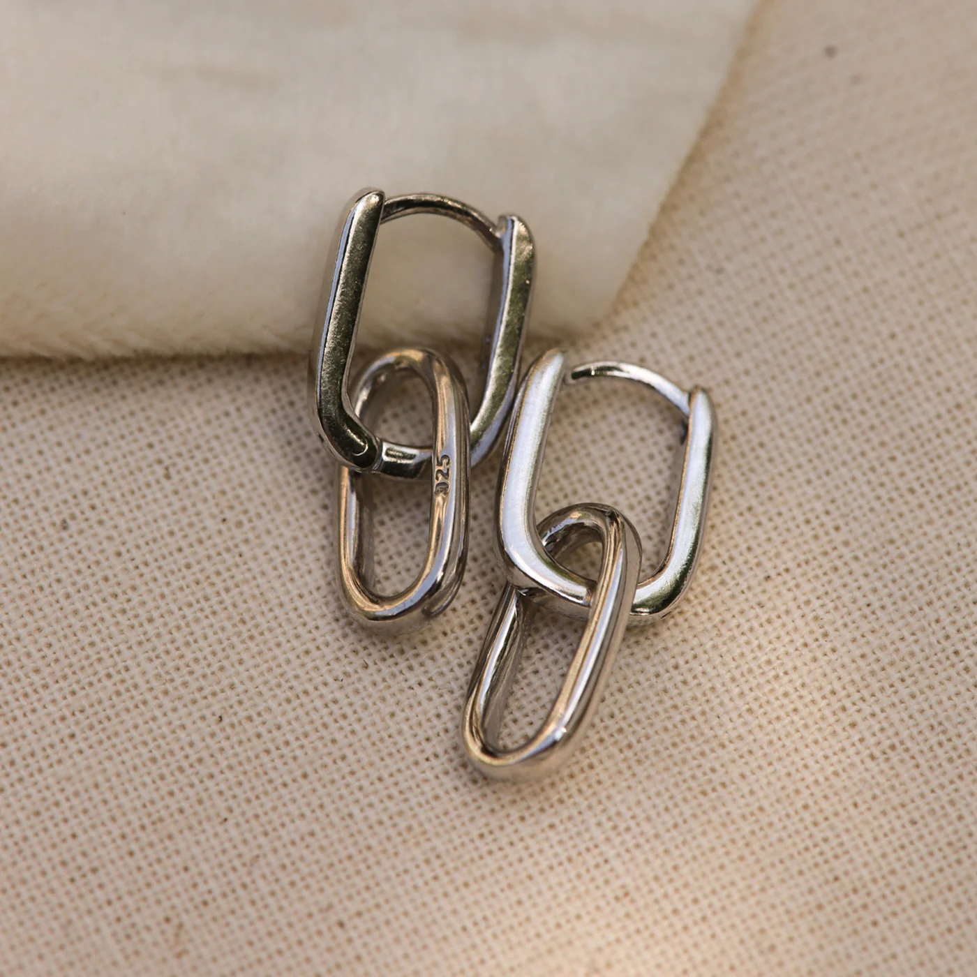 Karma Hoops Silver Hoop Earrings H205S - Image 3