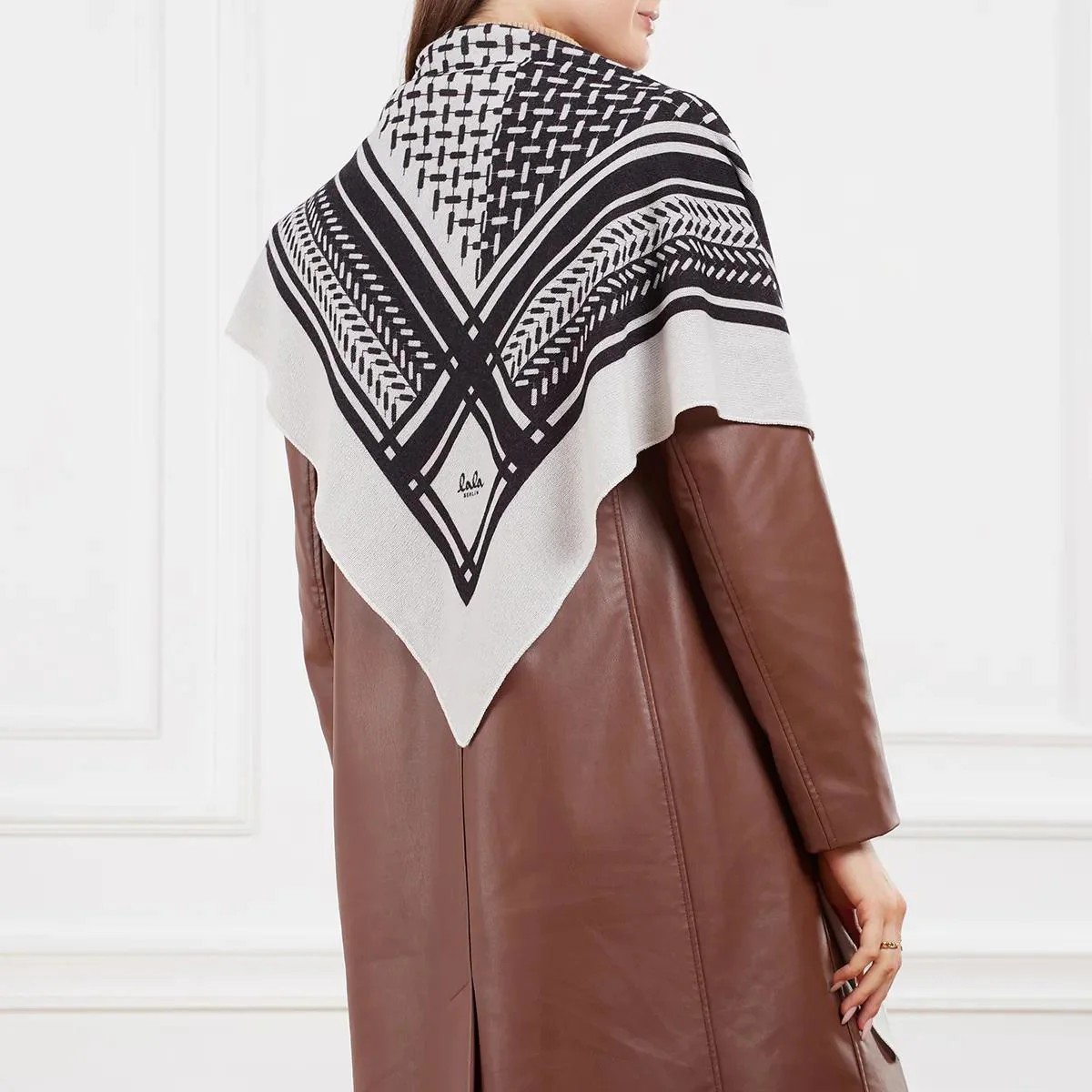 Lala Berlin Black Cashmere Scarf 2001-A0386494 - Image 2