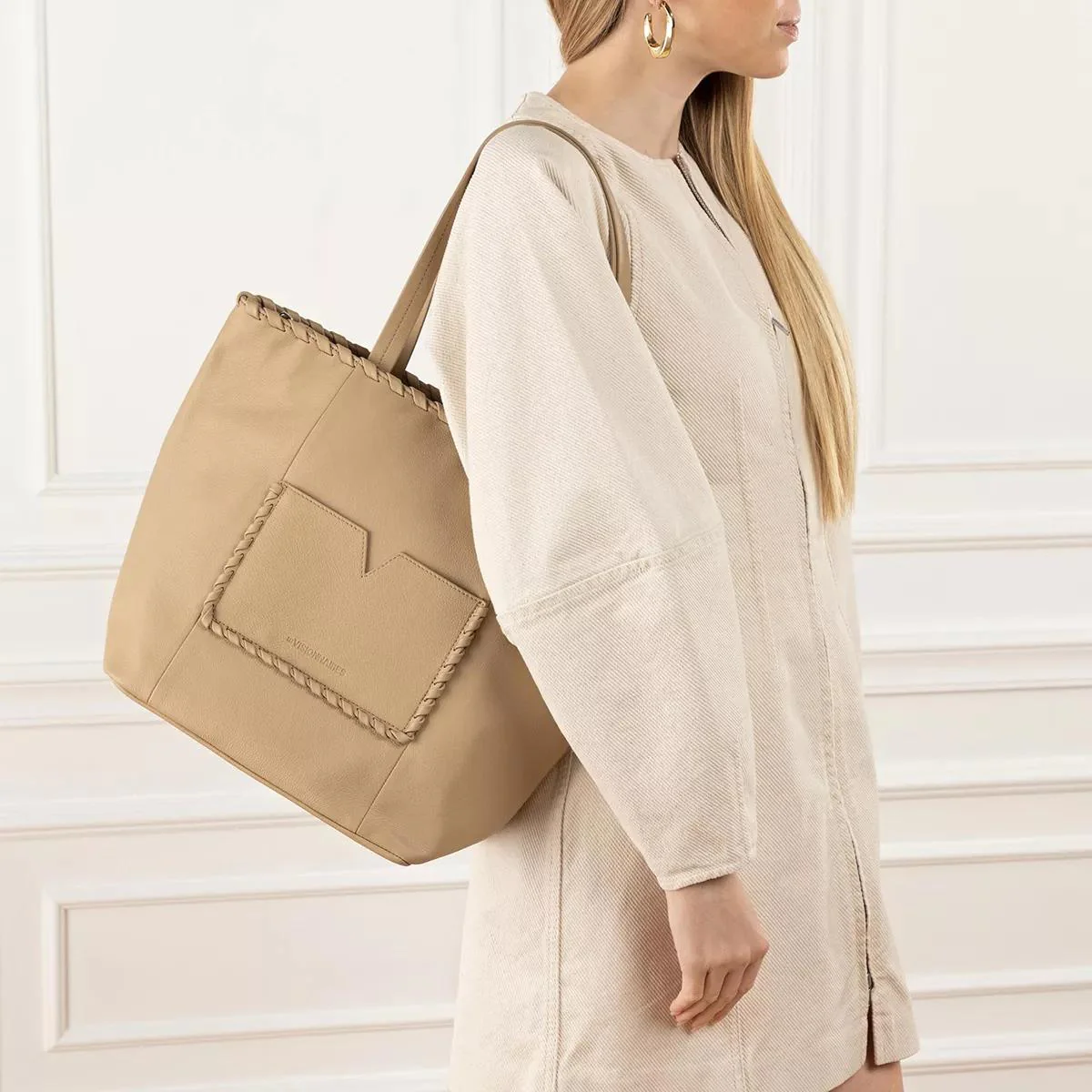 LESVISIONNAIRES Taupe Shopper 2001-A0354025 - Image 2