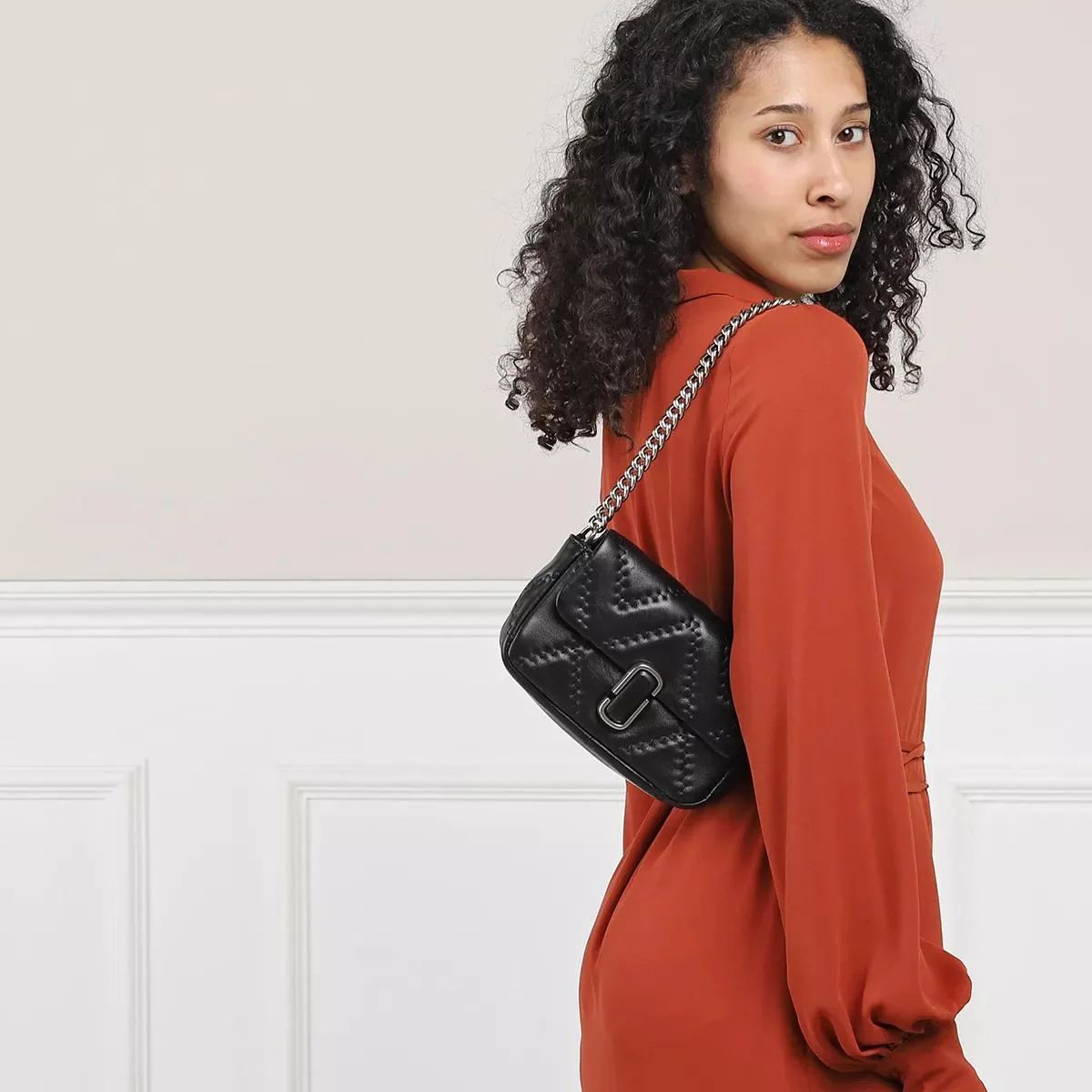 Marc Jacobs The Mini Bag Black Crossbody Bag 2001-A0217524 - Image 2