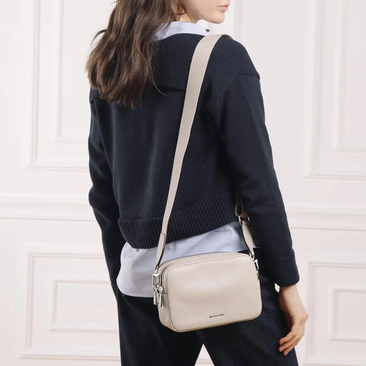 Michael Kors Beige Camera Bag 2001-A0539617 - Image 2