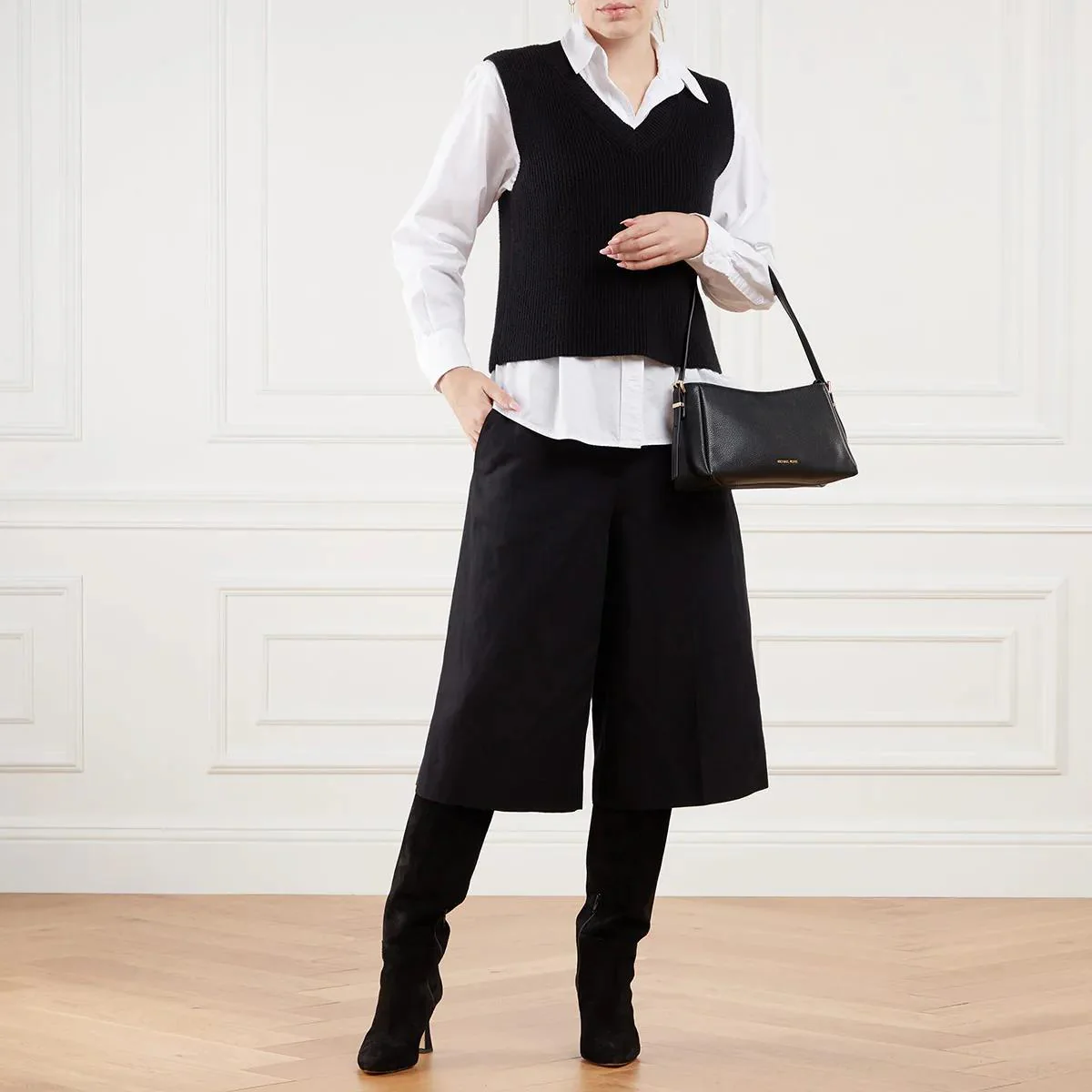 Michael Kors Black Crossbody Bag 2001-A0480530 - Image 2