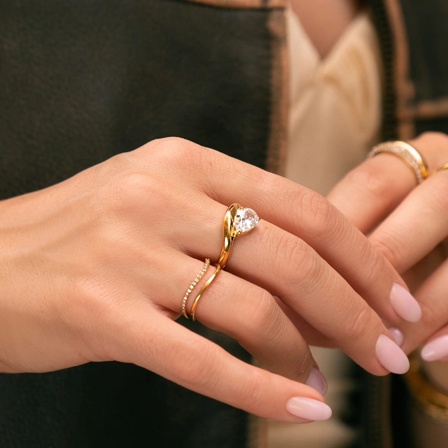 Mockberg Kenza Lys Gold-coloured Ring MB1711 - Image 4