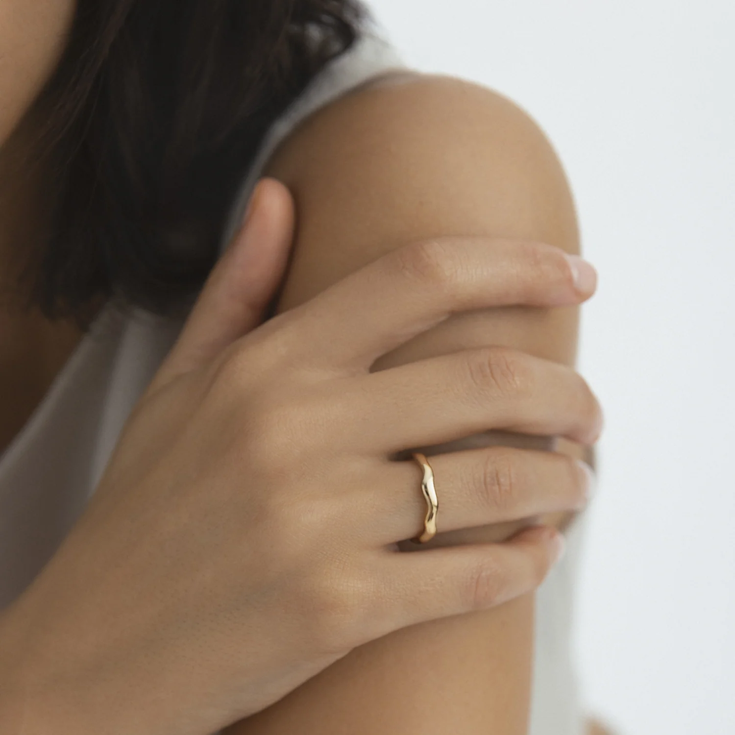 Mockberg Wavy Petite Ring MB0133 - Image 4
