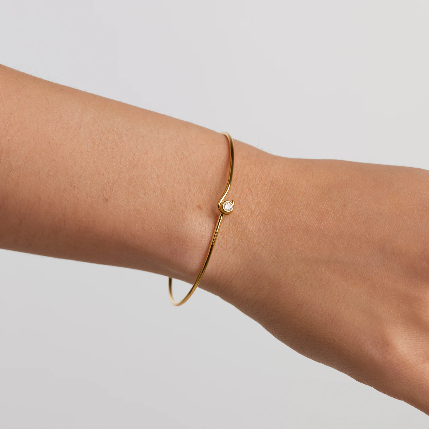 P D Paola The New Essentials 18 karat gold plated Bracelet PU01-619-U - Image 2