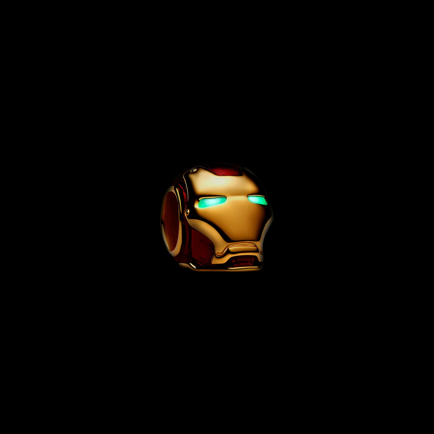 Pandora Marvel Gold Plated Iron Man Helmet Charm 764213C01 - Image 3