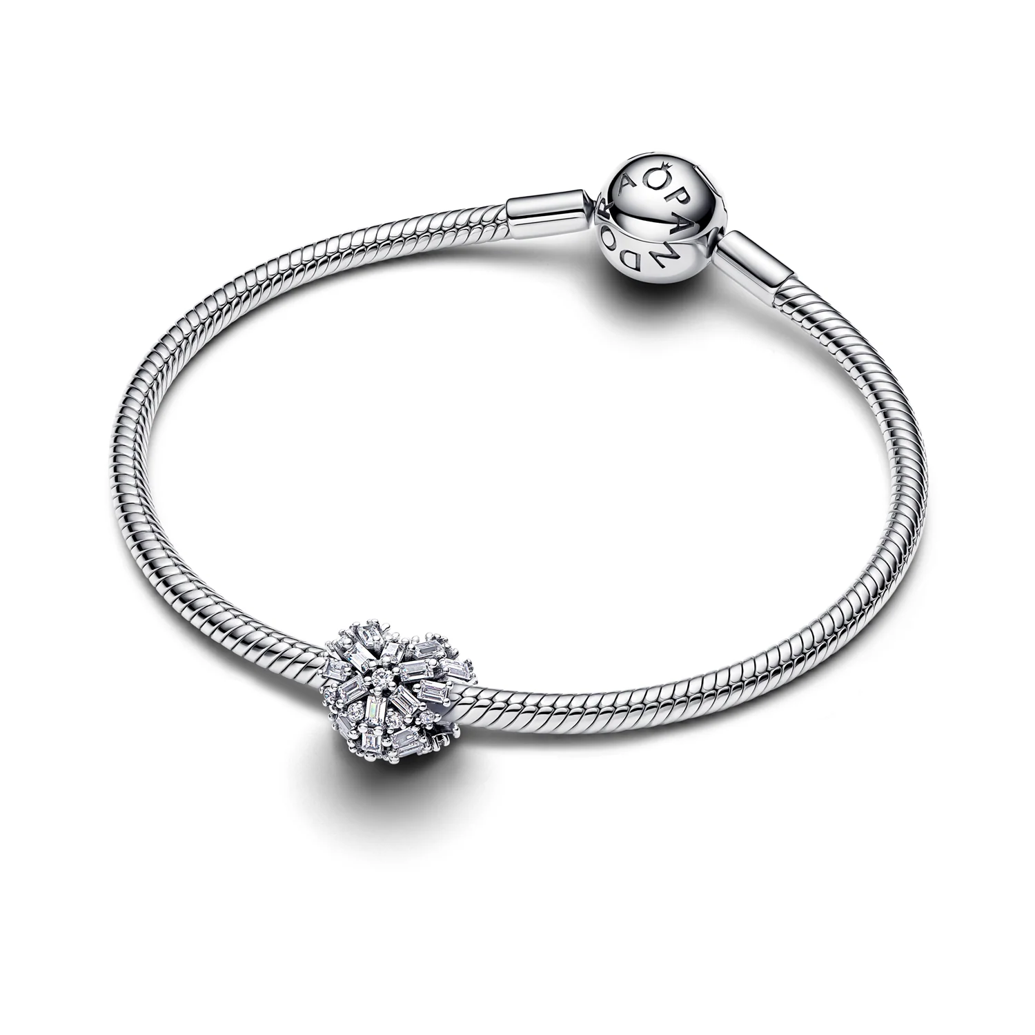 Pandora Moments 925 Sterling Silver Sparkling Heart Charm 794240C01 - Image 4
