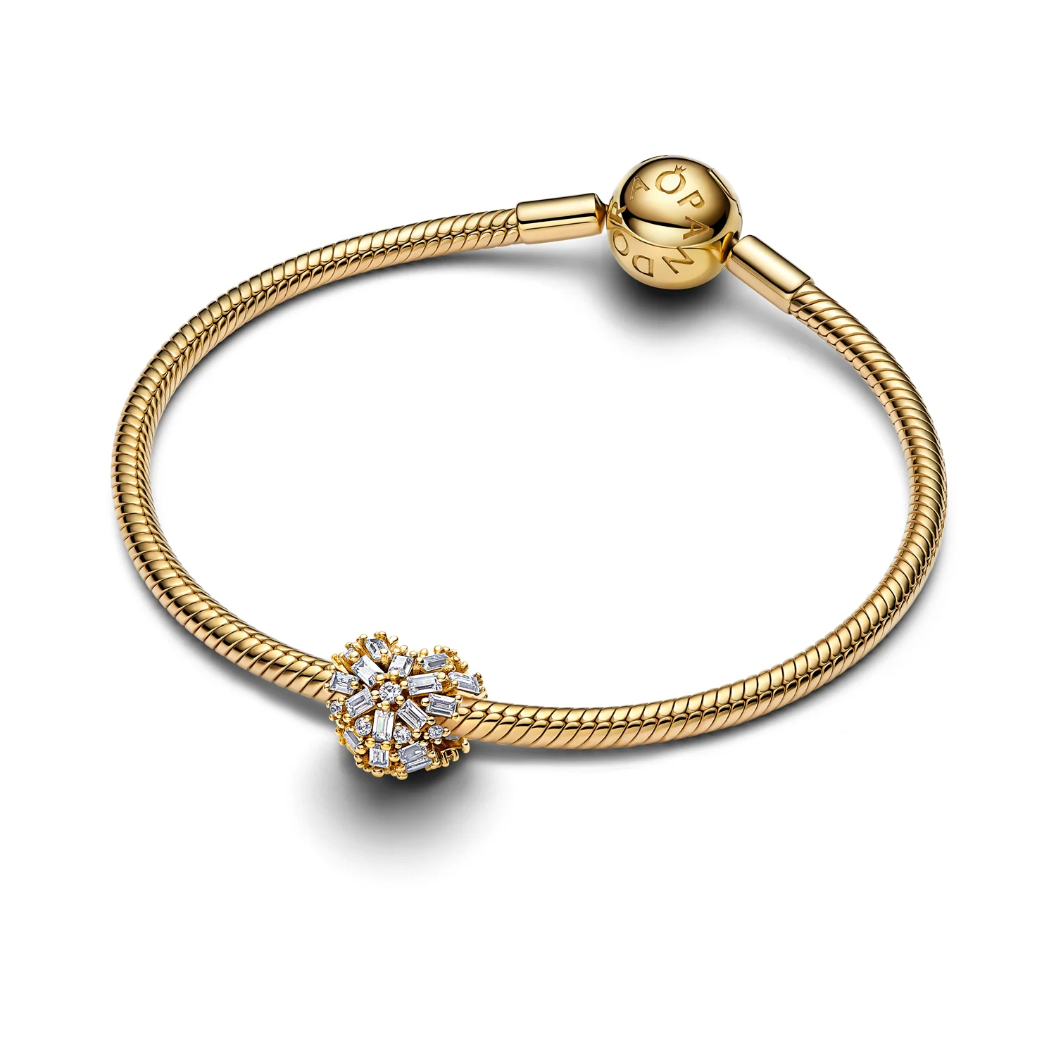 Pandora Moments Gold Plated Sparkling Heart Charm 764240C01 - Image 5