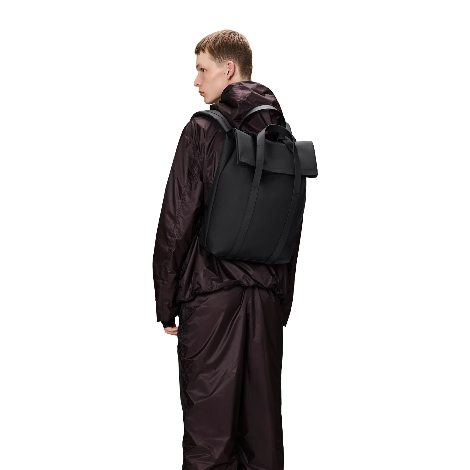 Rains Black 2 Way Tote Backpack R12940-01 - Image 2