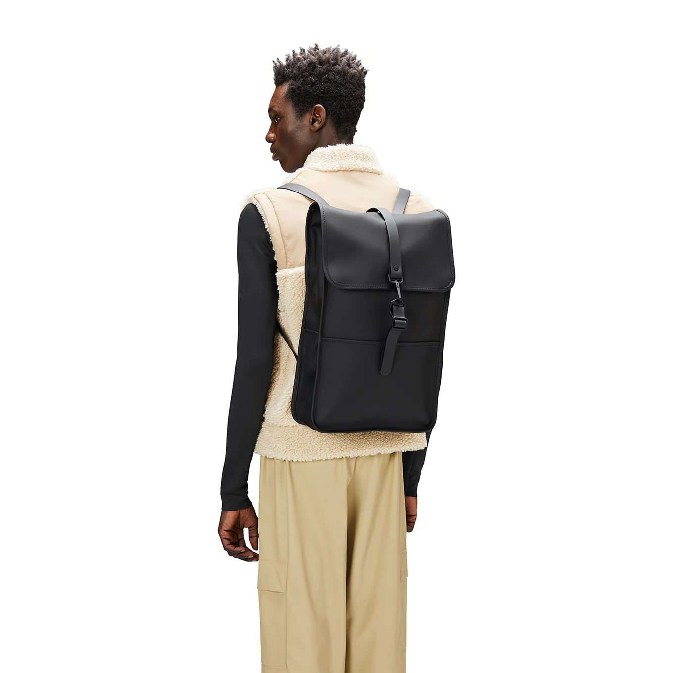Rains Black Backpack R13000-01 - Image 3