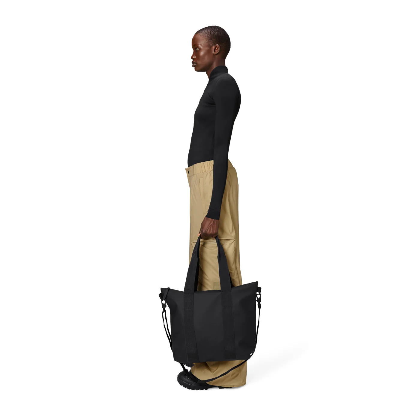 Rains Mini Black Shopper R14160-01 - Image 2