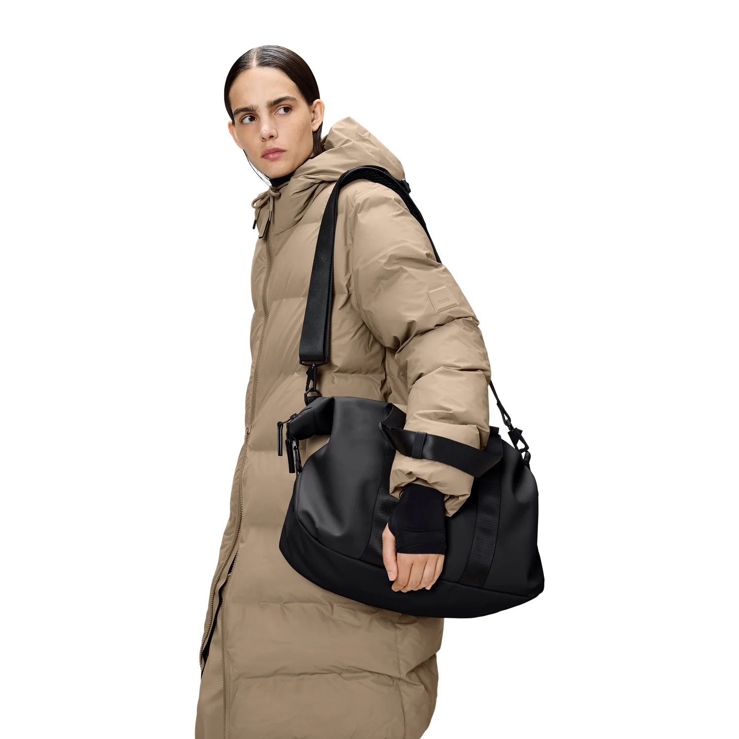Rains Valera Black Weekend Bag Small R12880-01 - Image 3