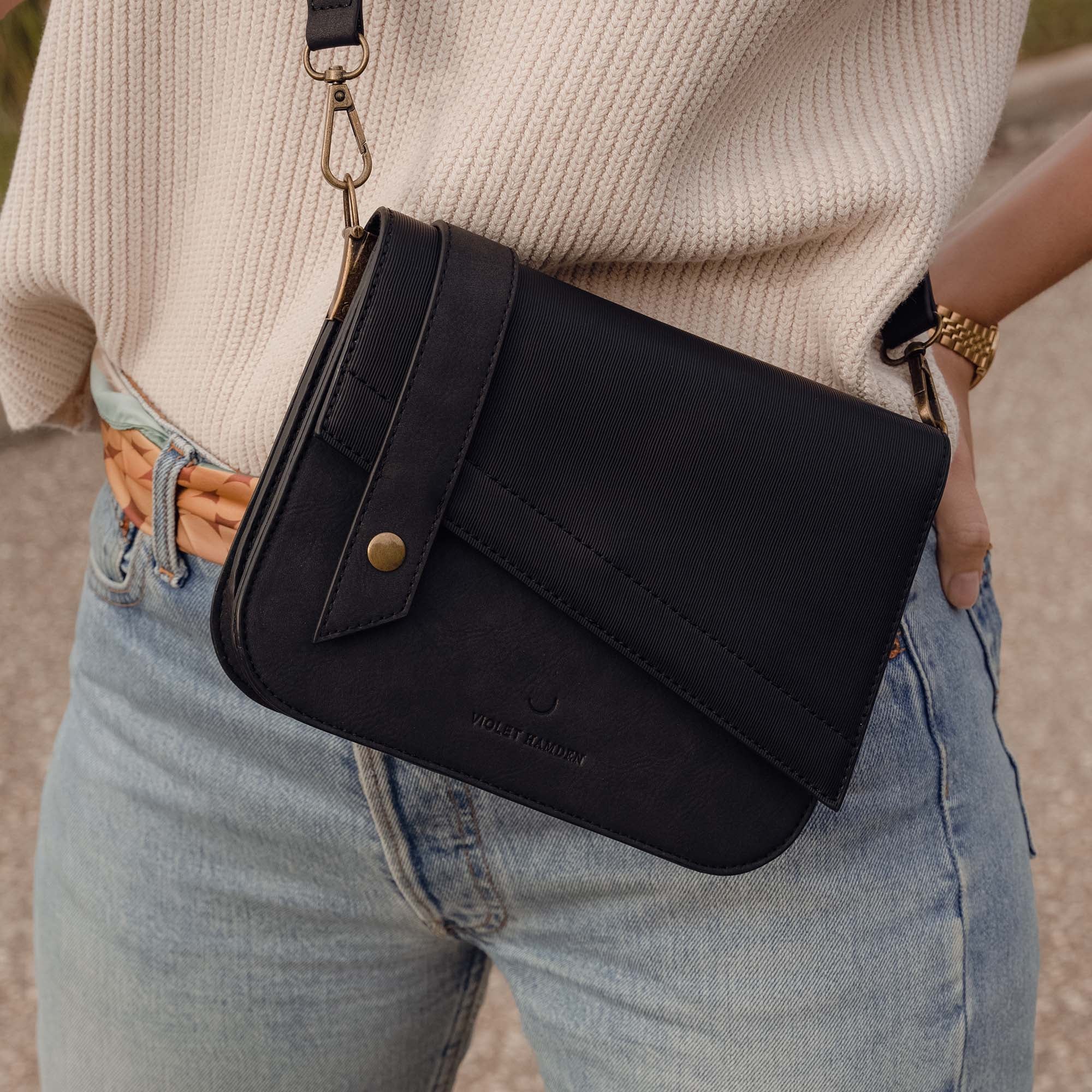 Violet Hamden Essential Bag Black Crossbody bag VH22017 - Image 4